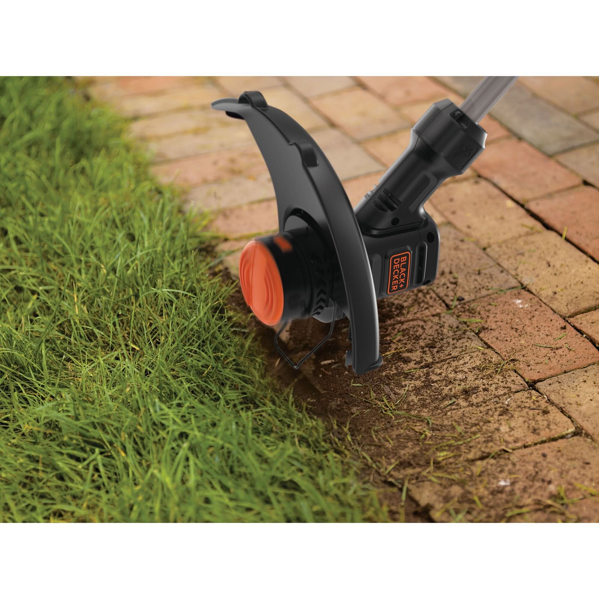 Black & Decker BEST935 Corded 4 Amp 13 in. String Trimmer / Edger