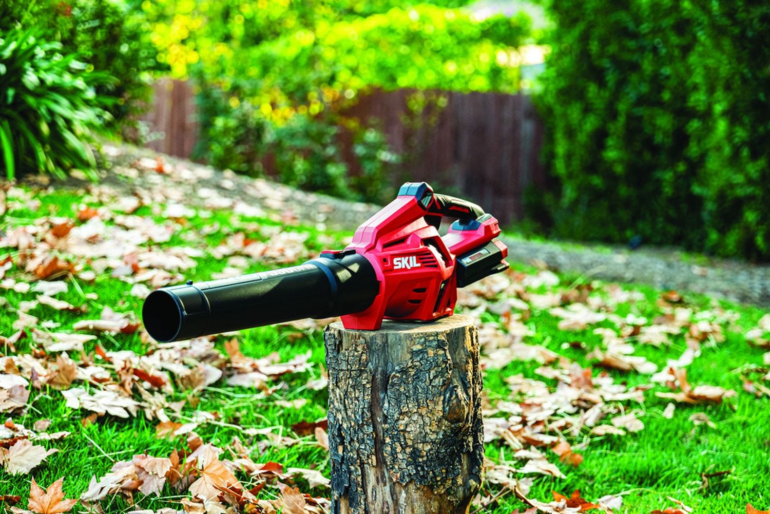 SKIL BL4713C-11 PWR CORE 40 Brushless 40V 530 CFM Leaf Blower Kit
