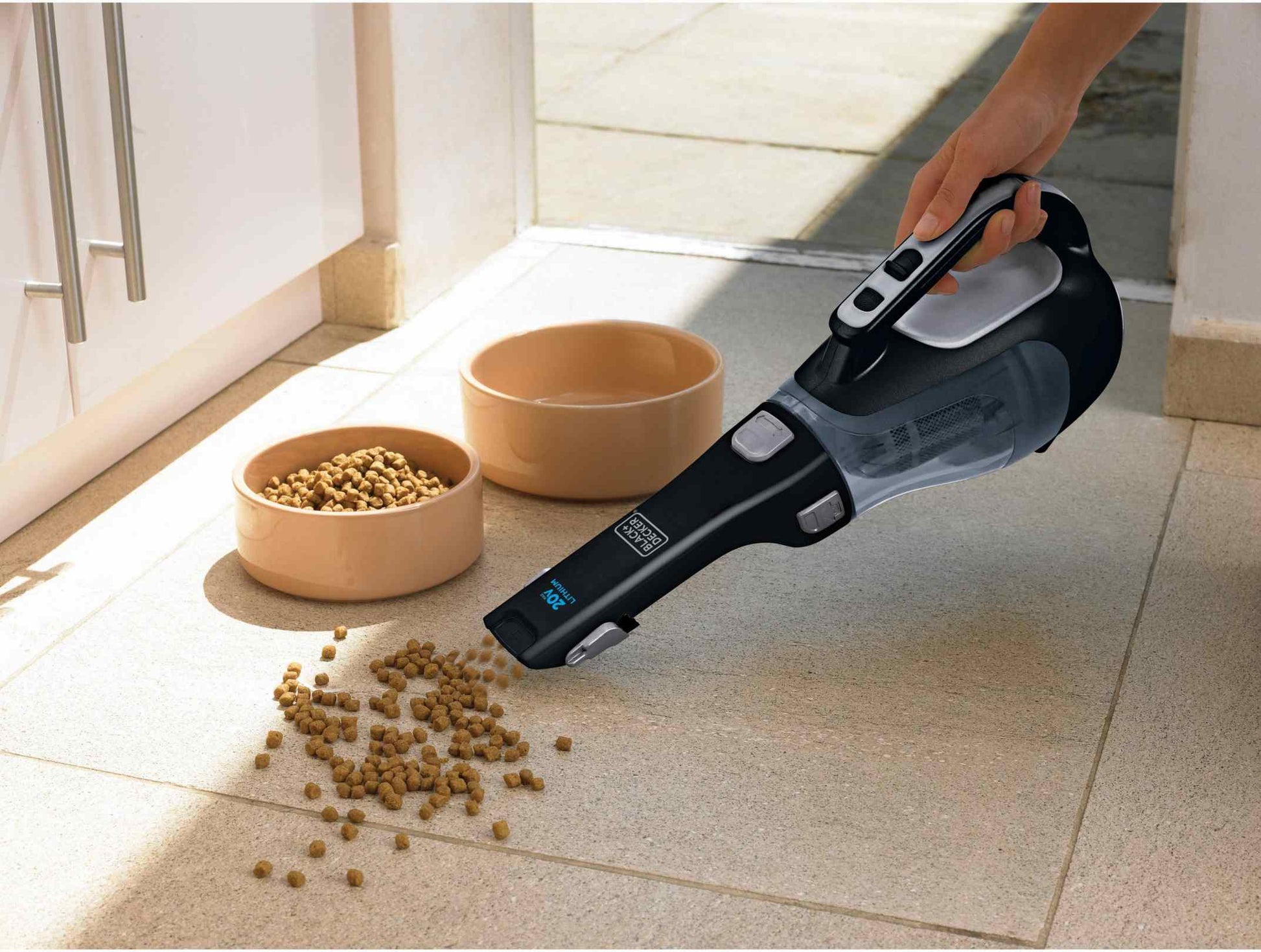 Black & Decker BDH2000L 20V Max Cordless Hand Vac