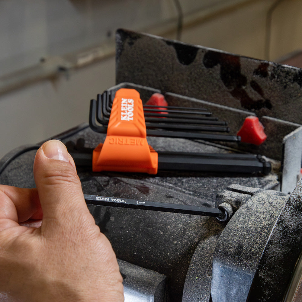 Klein ball-end hex key reaching a fastener at an angle