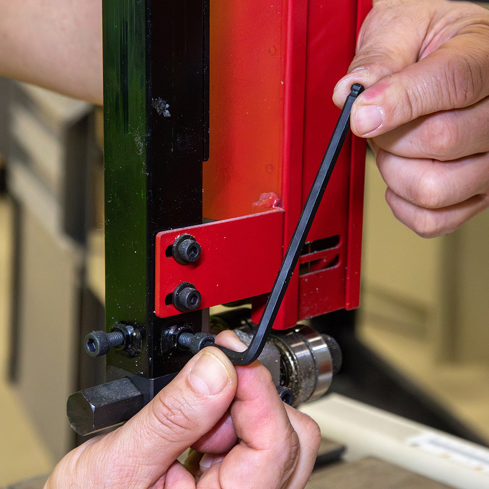 Klein metric hex key set in use
