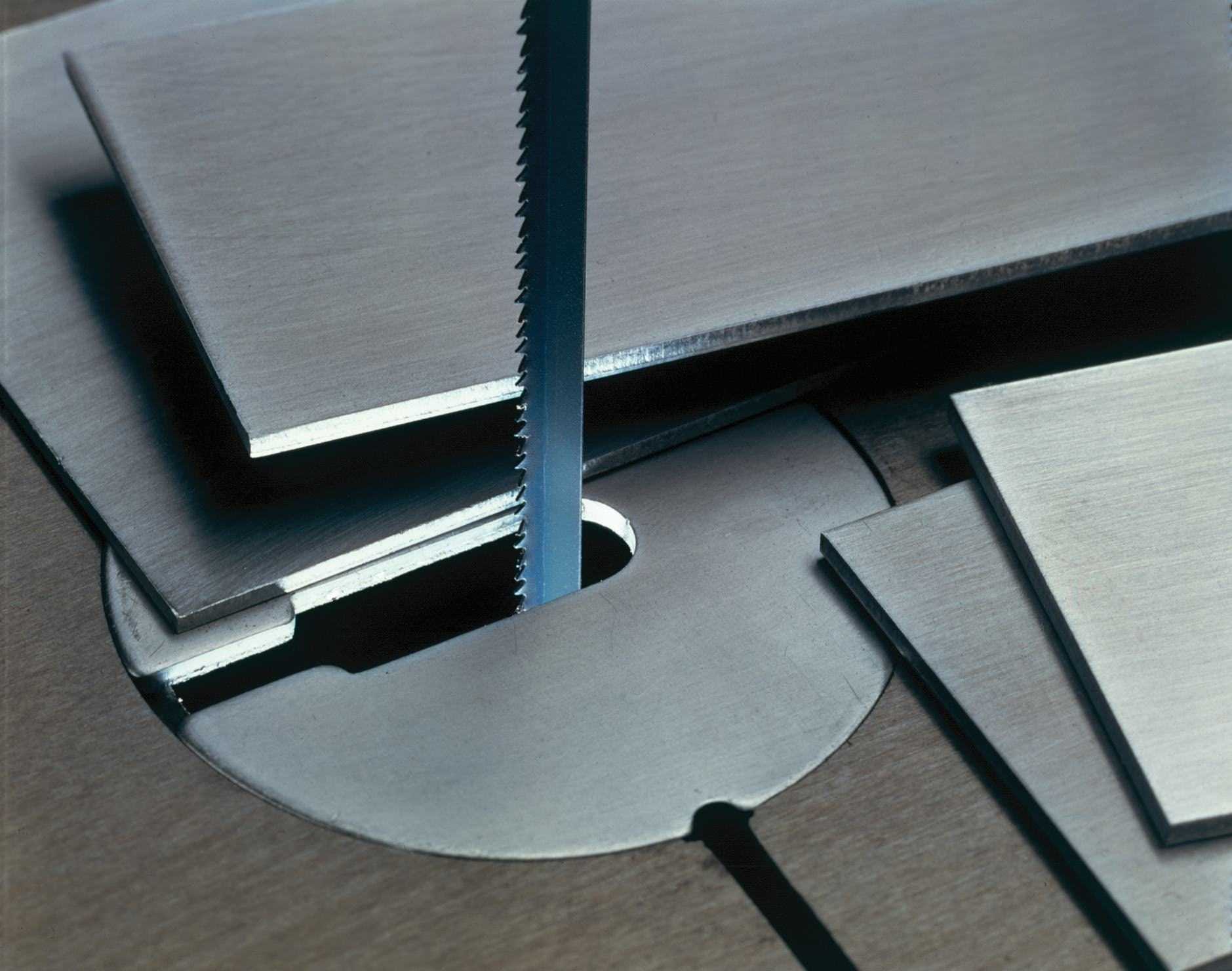 Bosch BS5912-6H 59-1/2 In., 6 TPI Heavy Duty Stationary Band Saw Blade