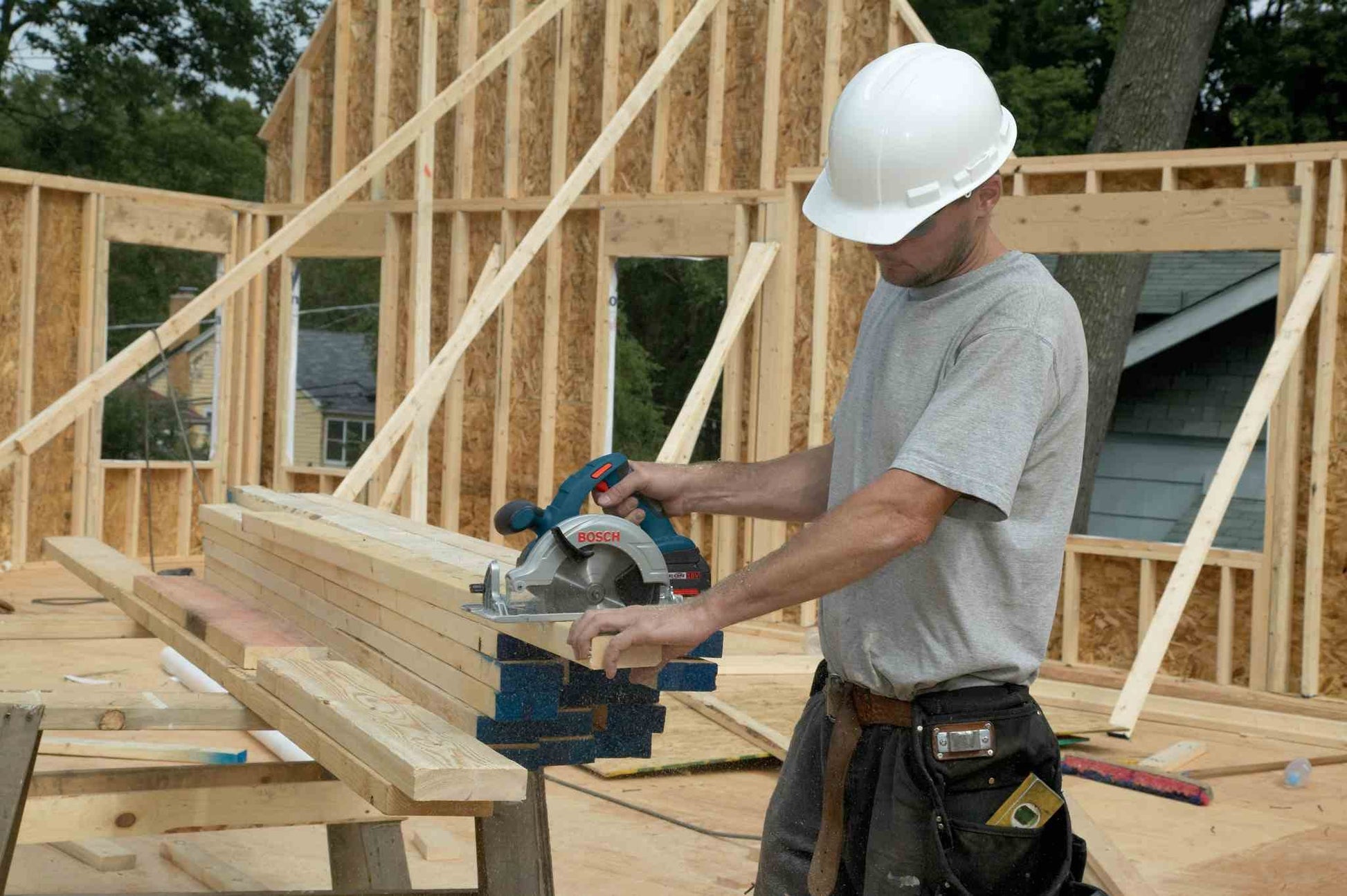 Bosch CBCL518A 5-3/8-Inch 18 Tooth Circular Saw Blade for Cordless Saw