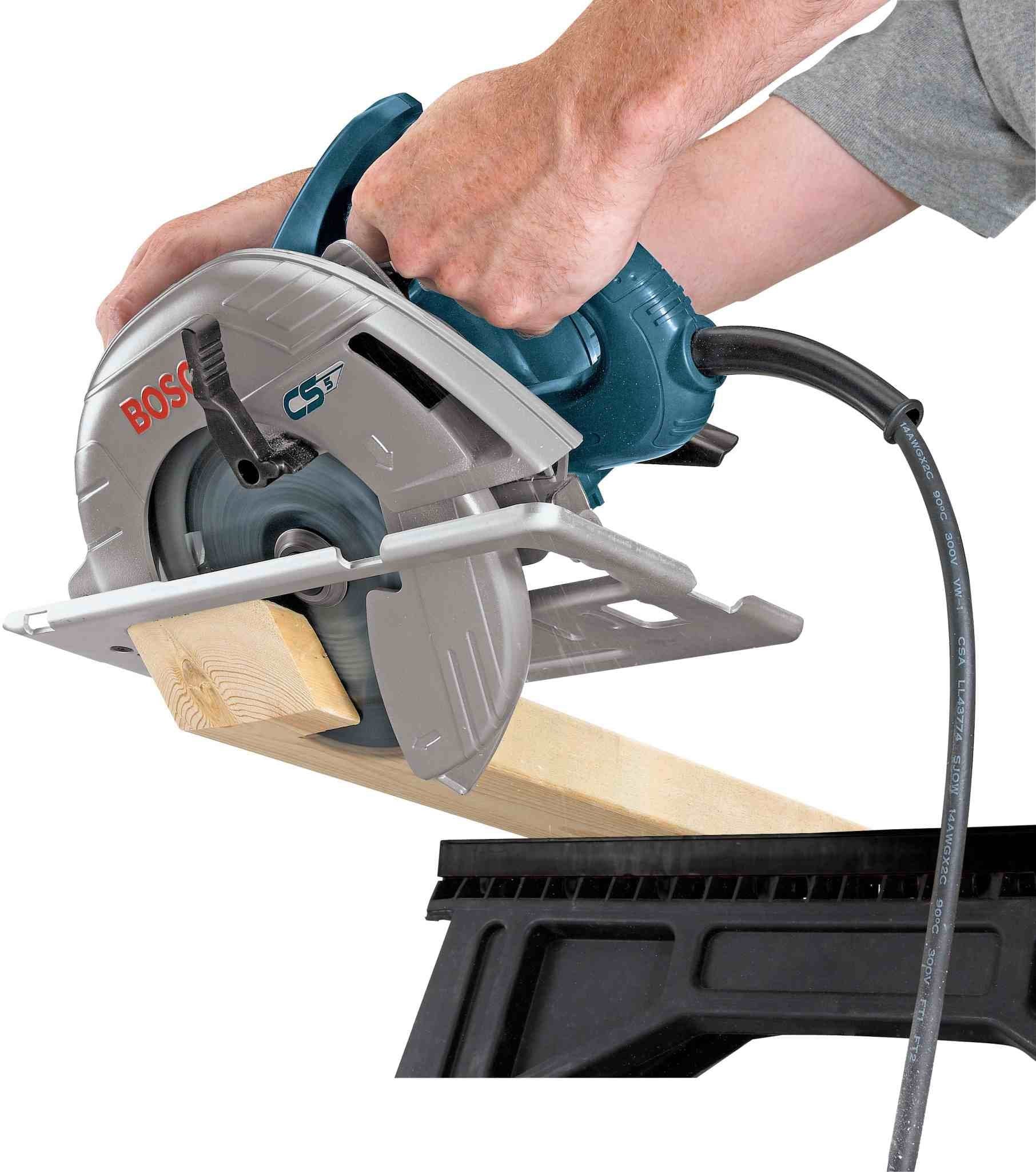 Bosch CS5 7-1/4 In. 15 A Left Blade Circular Saw