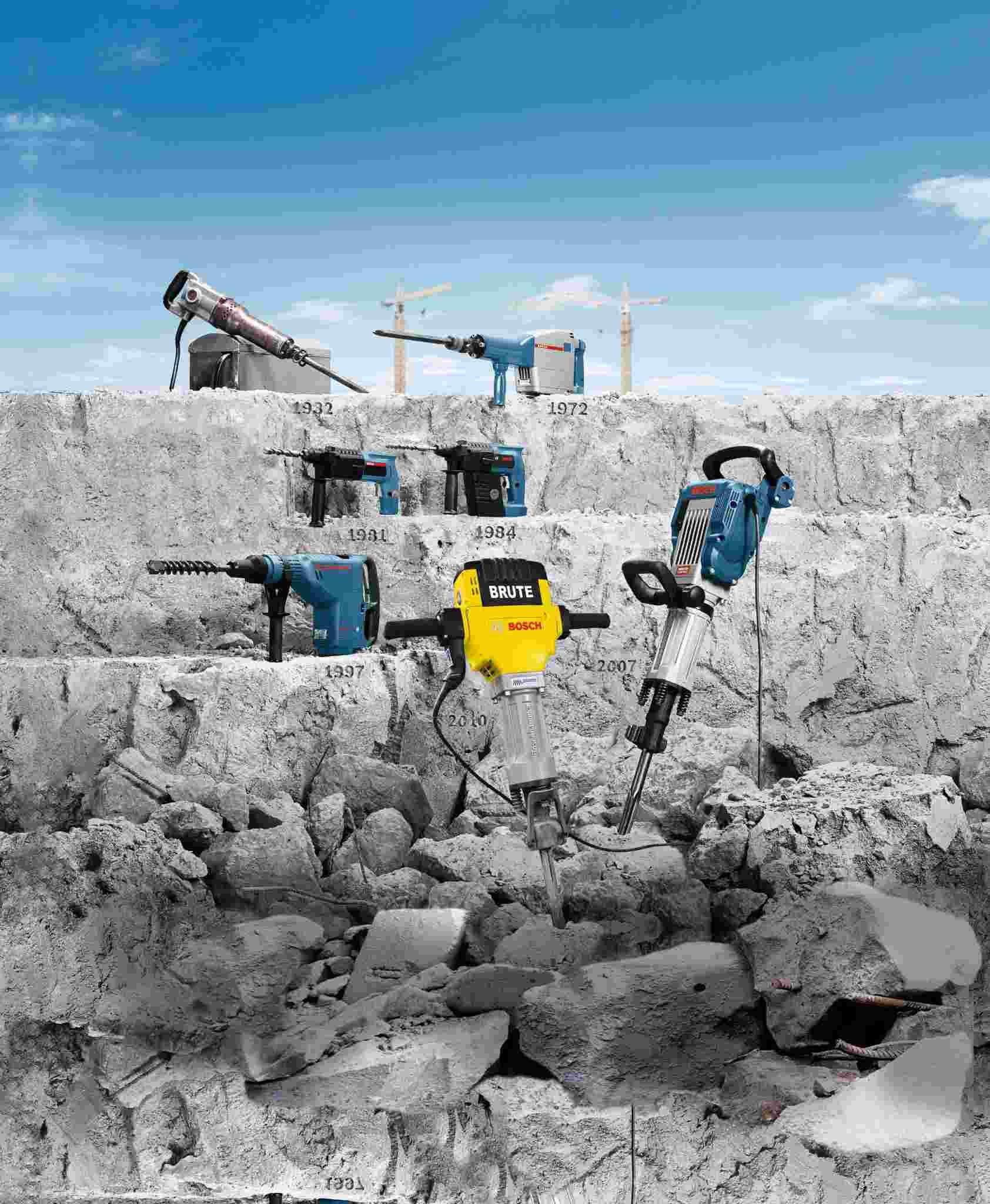 Bosch HS1828 5 In. x 5 In. Tamper Plate Hammer Steel