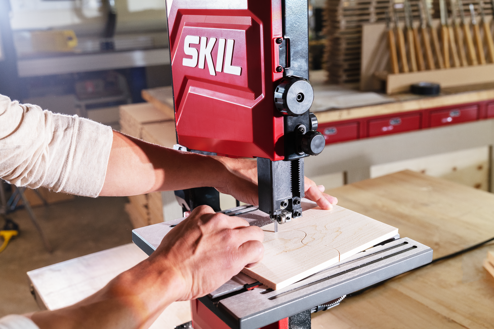 SKIL BW9501-00 2.8 Amp 9 In. 2-Speed Benchtop Band Saw