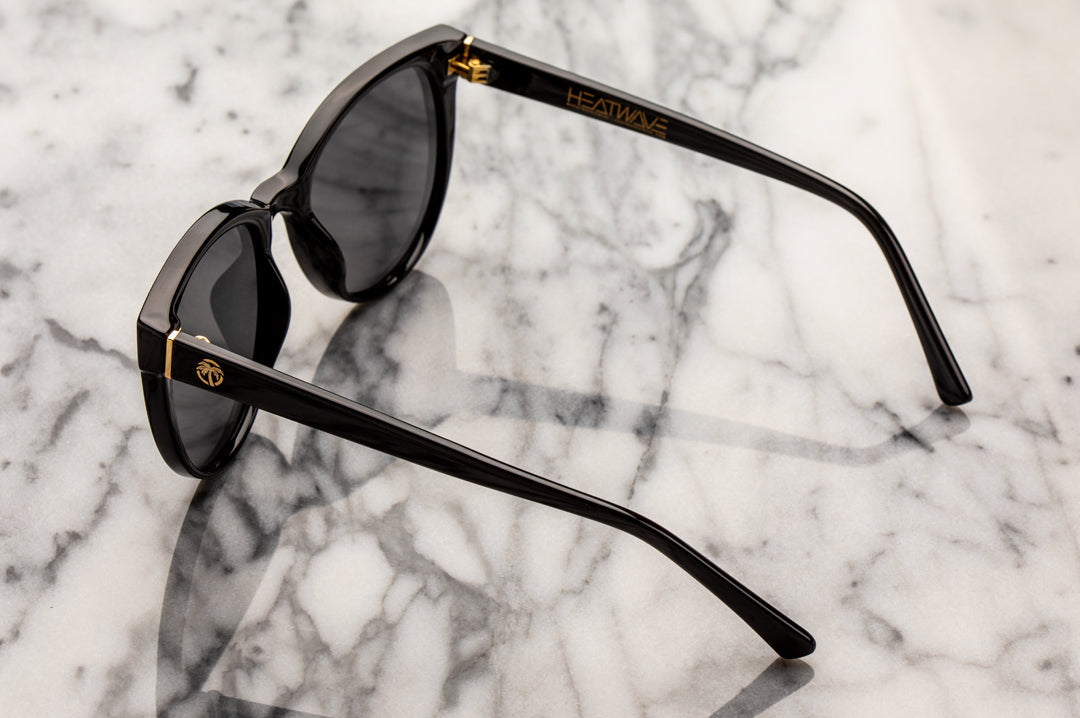 Heat Wave Carat BLACK Sunglasses