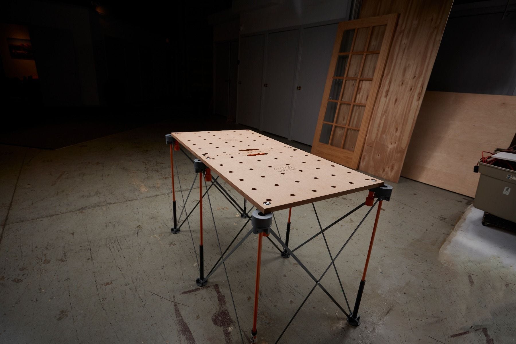 Bora CK22TM 2-ft x 4-ft Centipede Table Top 20mm Dog Holes 96mm On Center