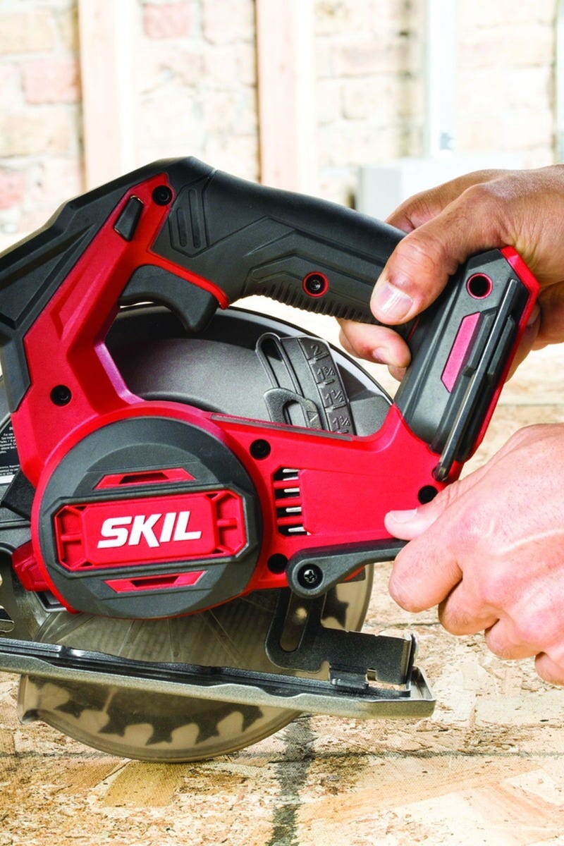 SKIL CR5413-1A PWR CORE 20 Brushless 20V 6-1/2'' Circular Saw Kit with 4.0 Ah Battery and Auto PWR JUMP Charger