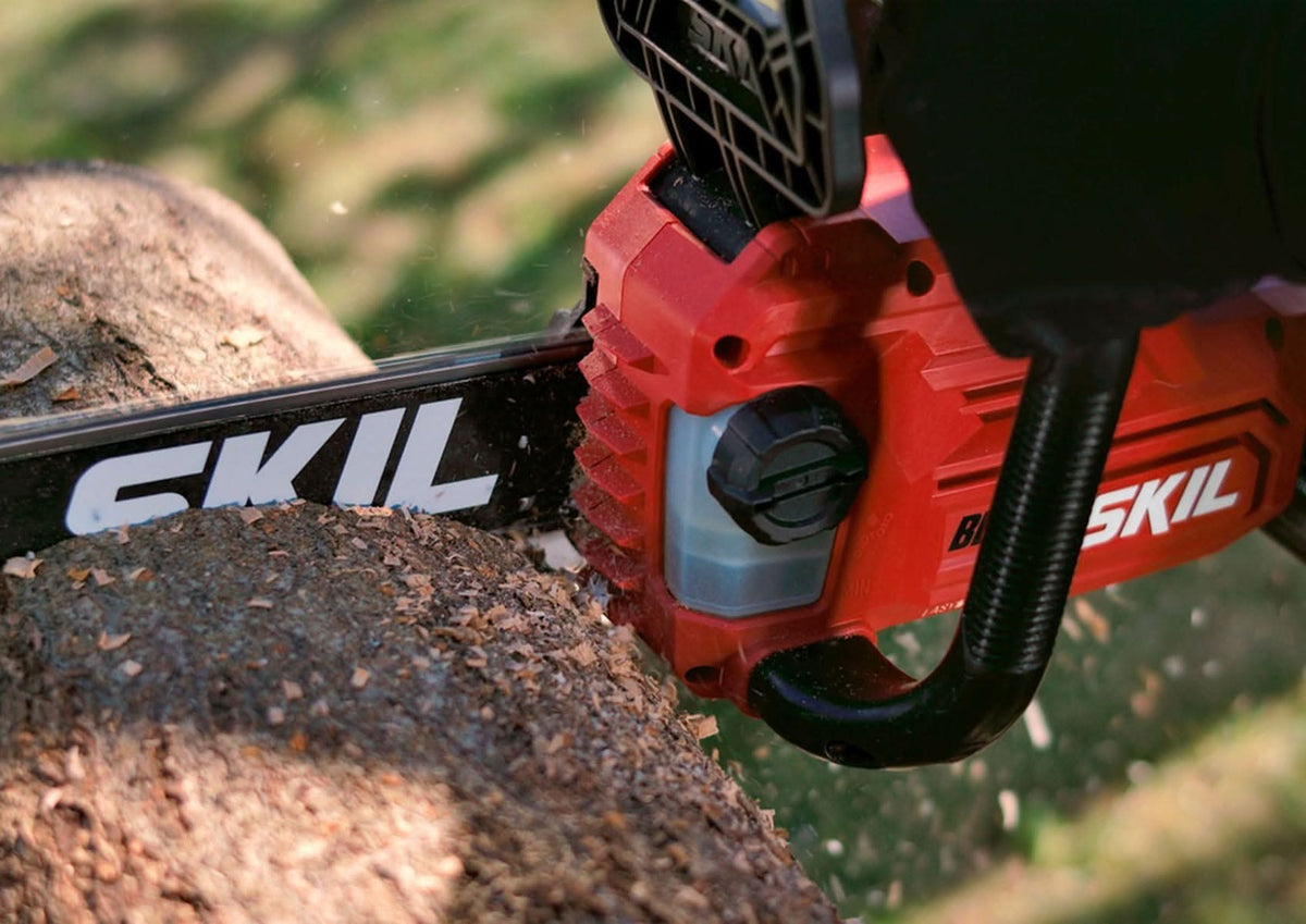 SKIL CS4562B-10 PWR CORE 20 Brushless 12 IN. Chain Saw with 4.0Ah Battery and Charger