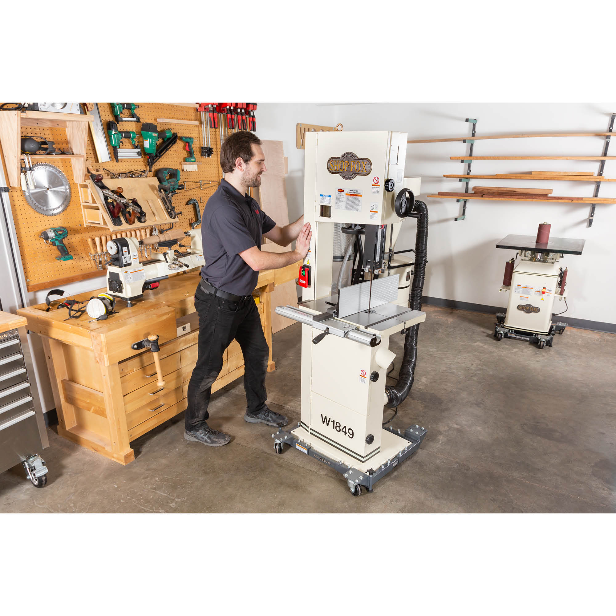 Shop Fox D2058A Adjustable Mobile Base - Extra Heavy-Duty