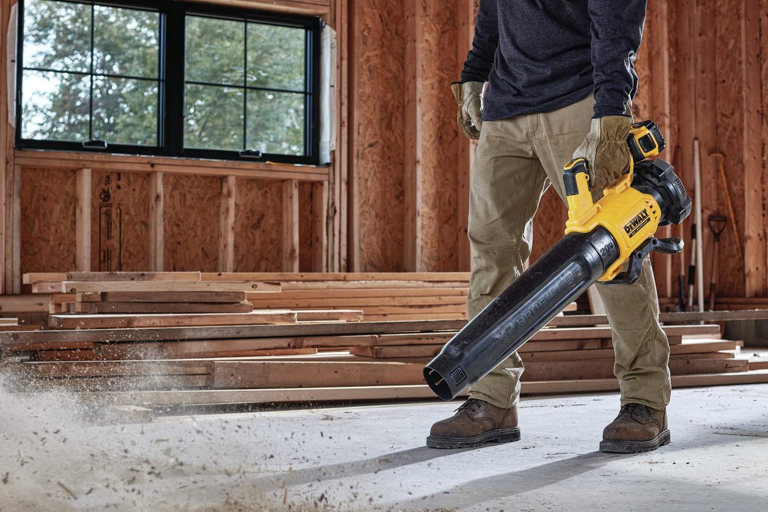 DeWalt DCBL722P1 20V MAX XR Brushless 125-MPH 450-CFM Handheld Blower 5.0Ah Kit