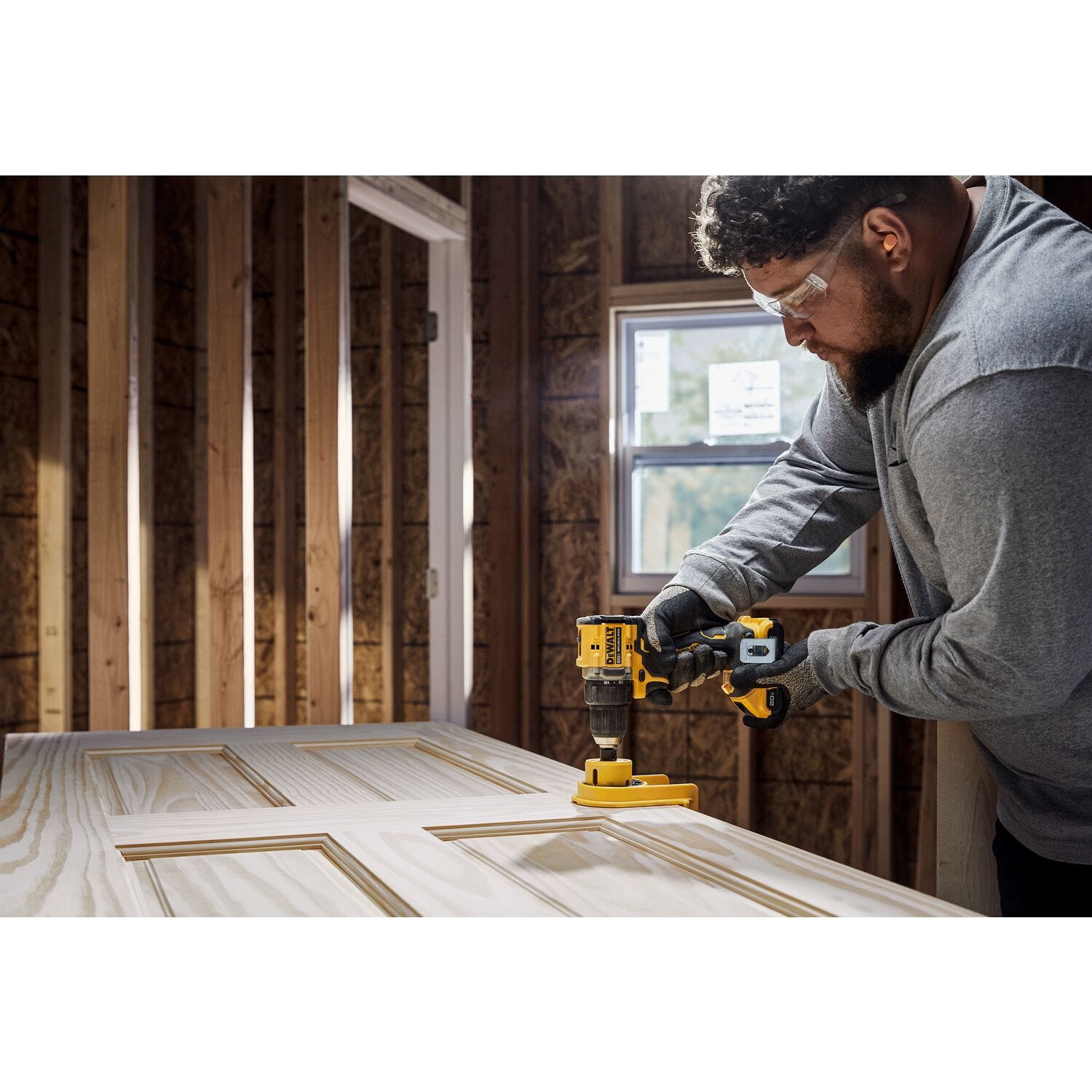 DeWalt DCD794D1 ATOMIC COMPACT SERIES 20V MAX Brushless 1/2 in. Drill Driver 2.0Ah Kit