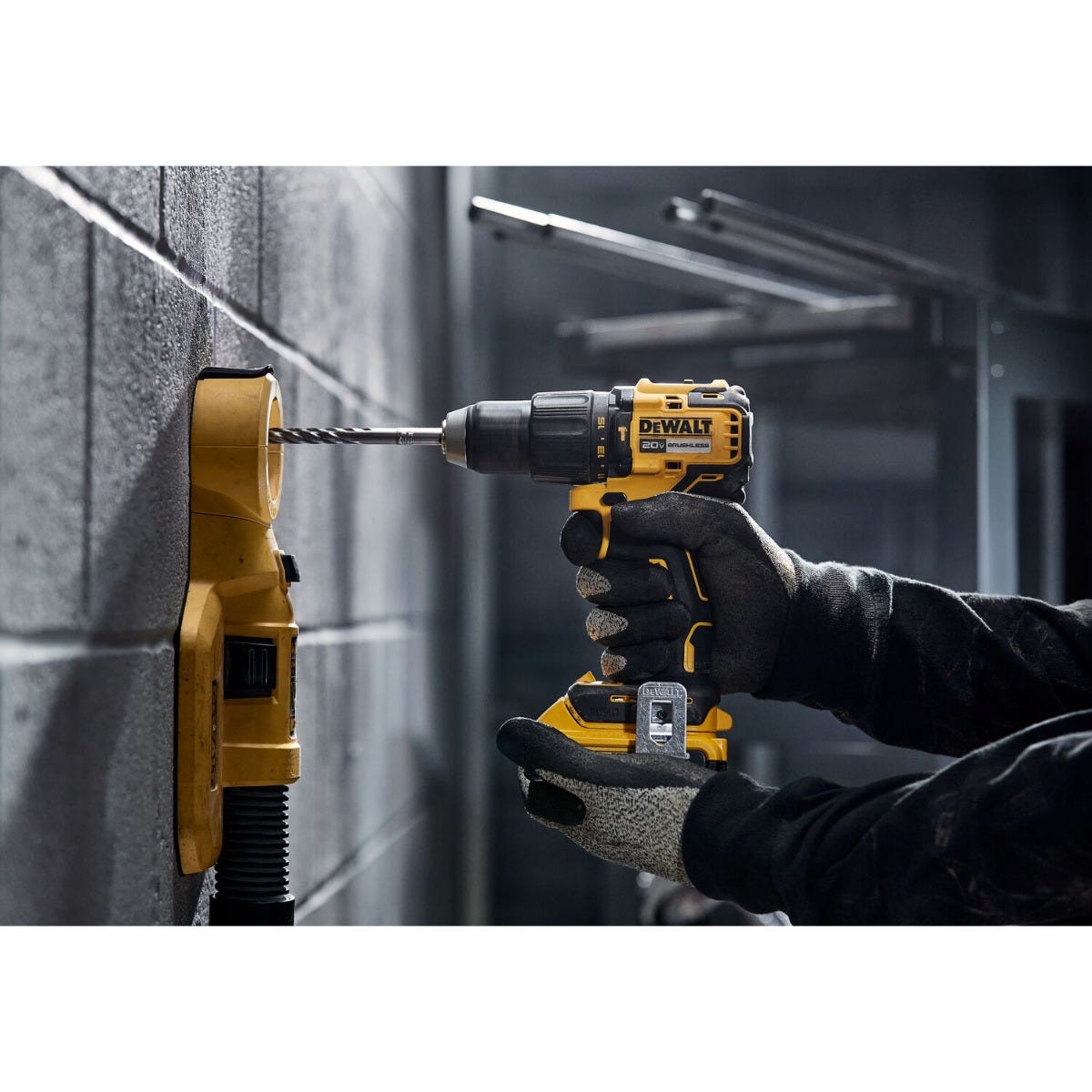 DeWalt DCD798D1 20V MAX Brushless 1/2 in. Hammer Drill 2.0Ah Kit