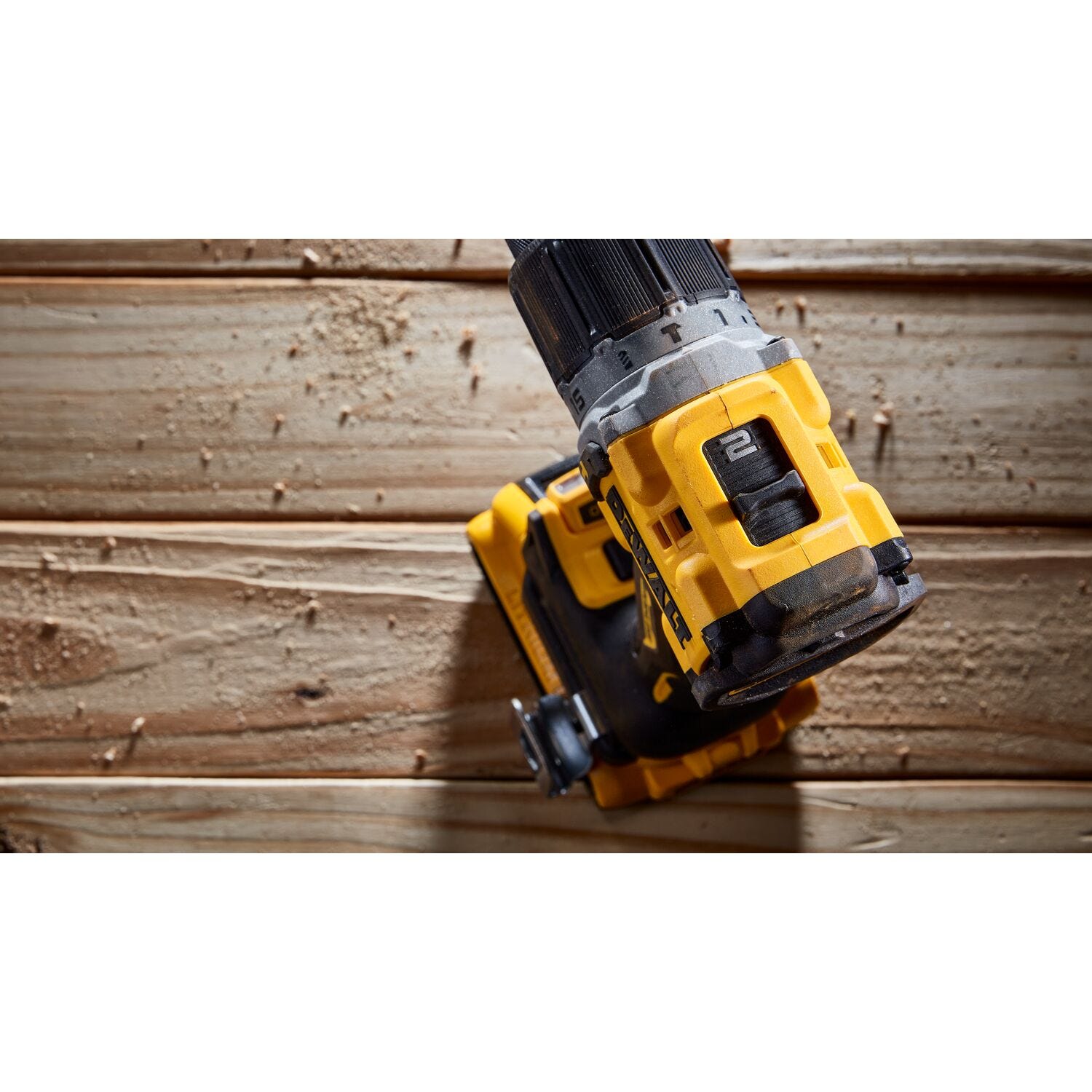 DeWalt DCD805D2 20V MAX* XR Brushless 1/2 in. Hammer Drill/Driver 2.0Ah Kit