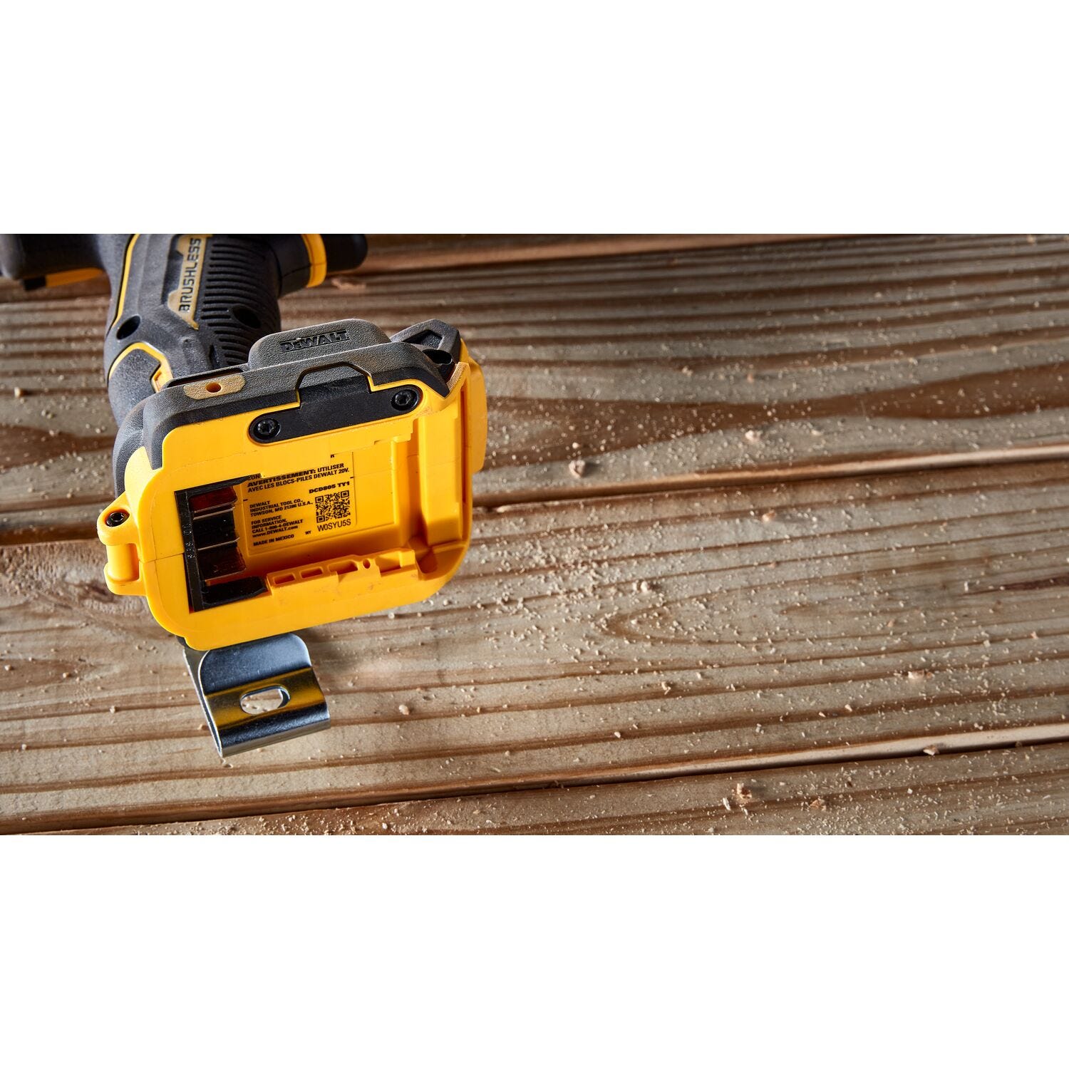 DeWalt DCD805D2 20V MAX* XR Brushless 1/2 in. Hammer Drill/Driver 2.0Ah Kit