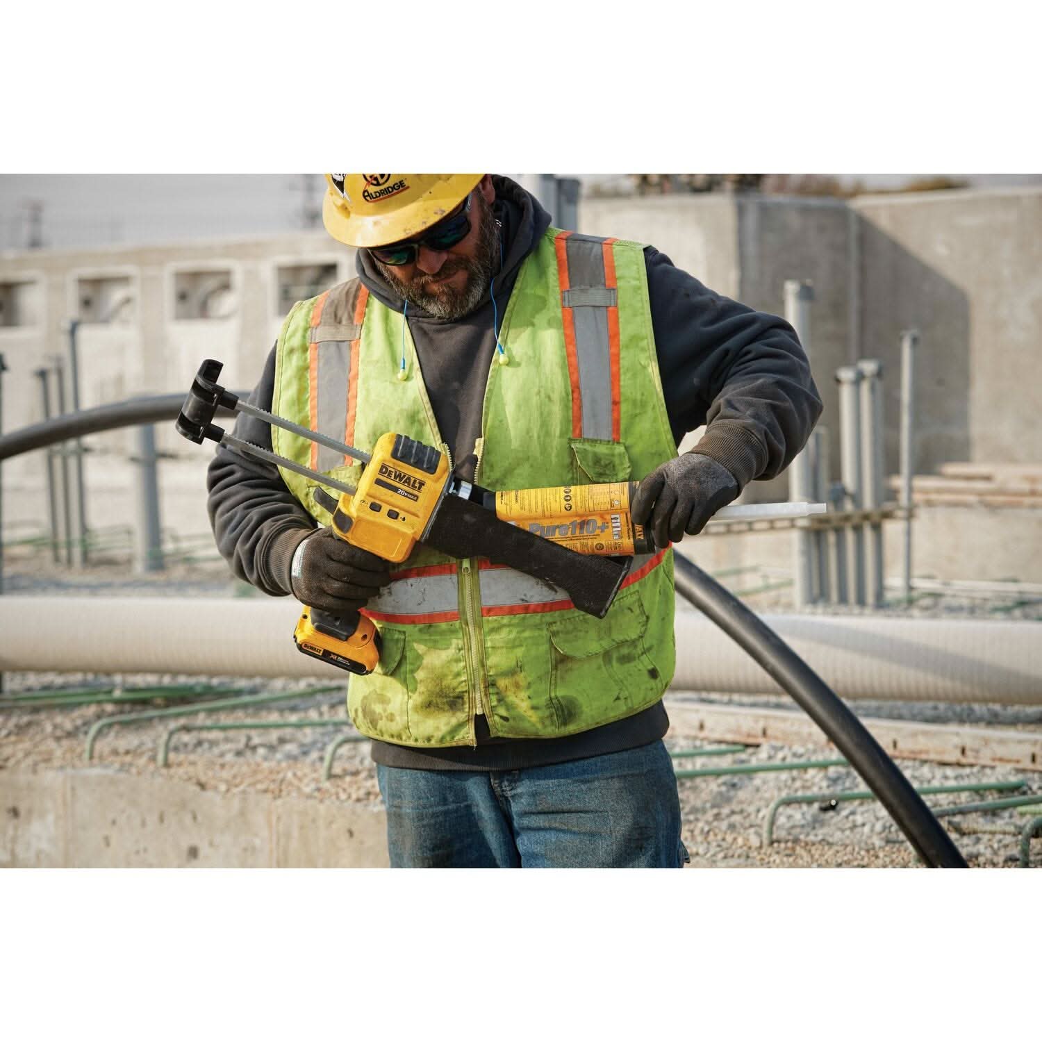 DeWalt DCE595D1 20V MAX XR 10:1 Acrylic Adhesive Dispenser 2.0Ah