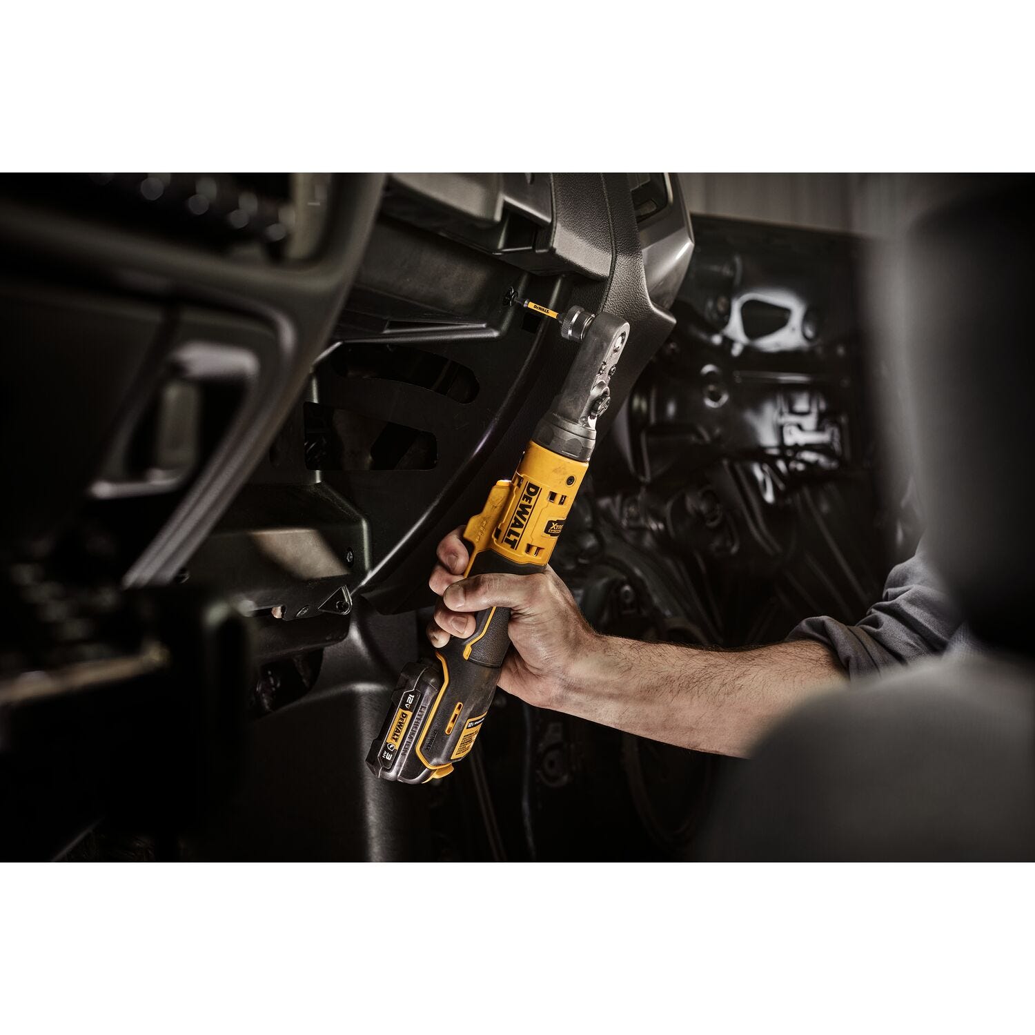 DeWalt DCF500B XTREME 12V MAX Brushless 3/8 in. & 1/4 in. Sealed Head Ratchet, Tool Only