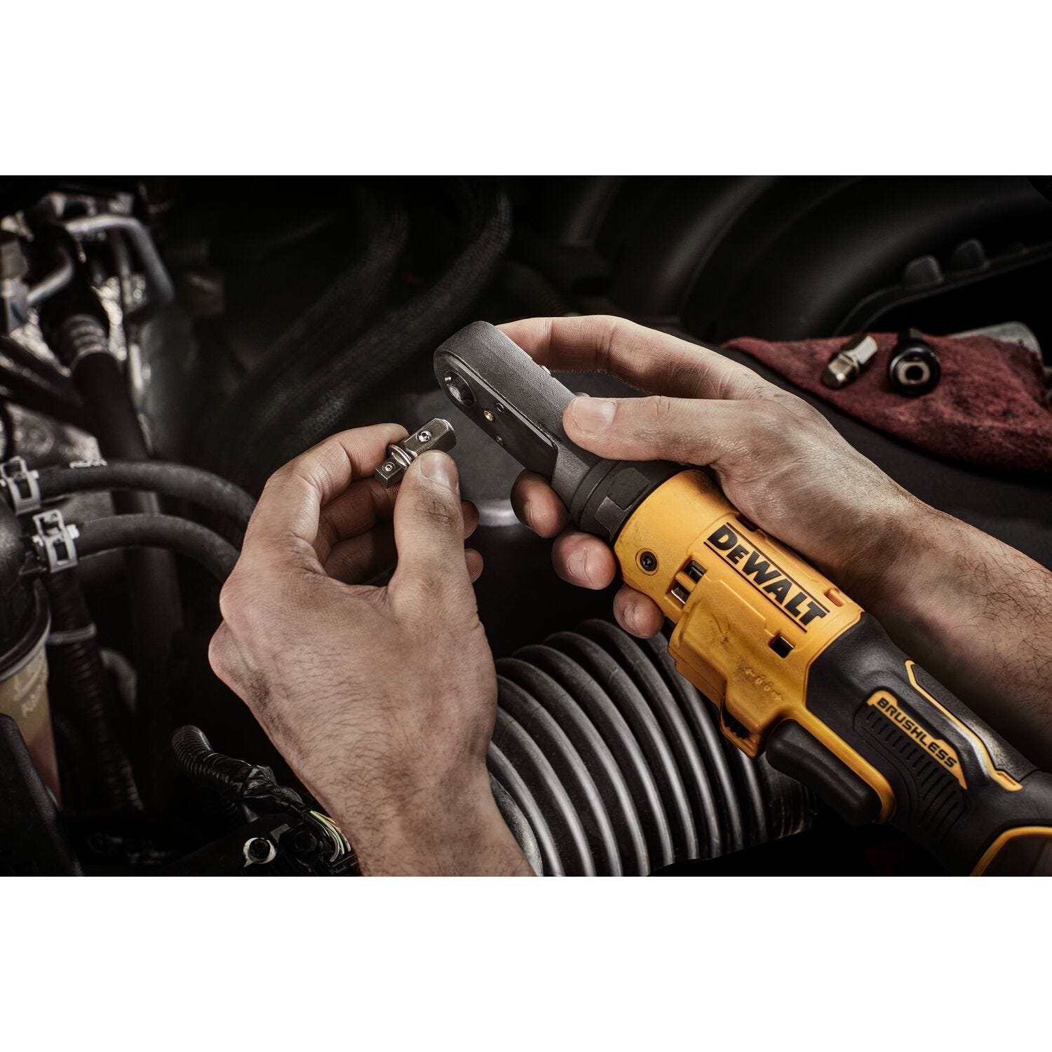 DeWalt DCF500GG1 XTREME 12V MAX Brushless 3/8 in. & 1/4 in. Sealed Head Ratchet 3.0Ah Kit
