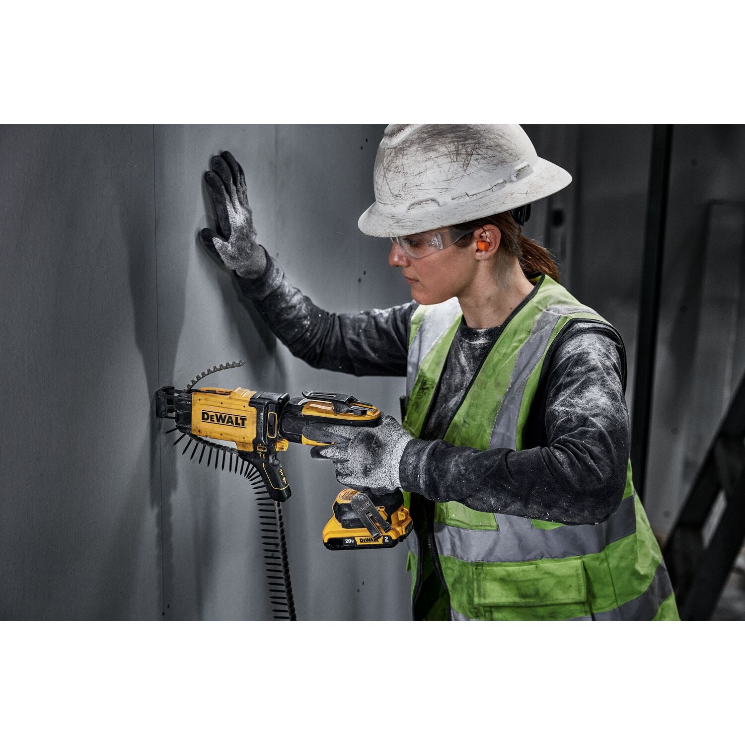 DeWalt DCF630D2 20V MAX XR Brushless Drywall Screwgun 2.0Ah Kit