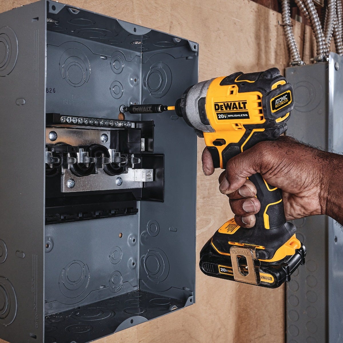 Dewalt DCF809B Atomic 20V MAX Brushless 1/4-inch Impact Driver, Tool Only