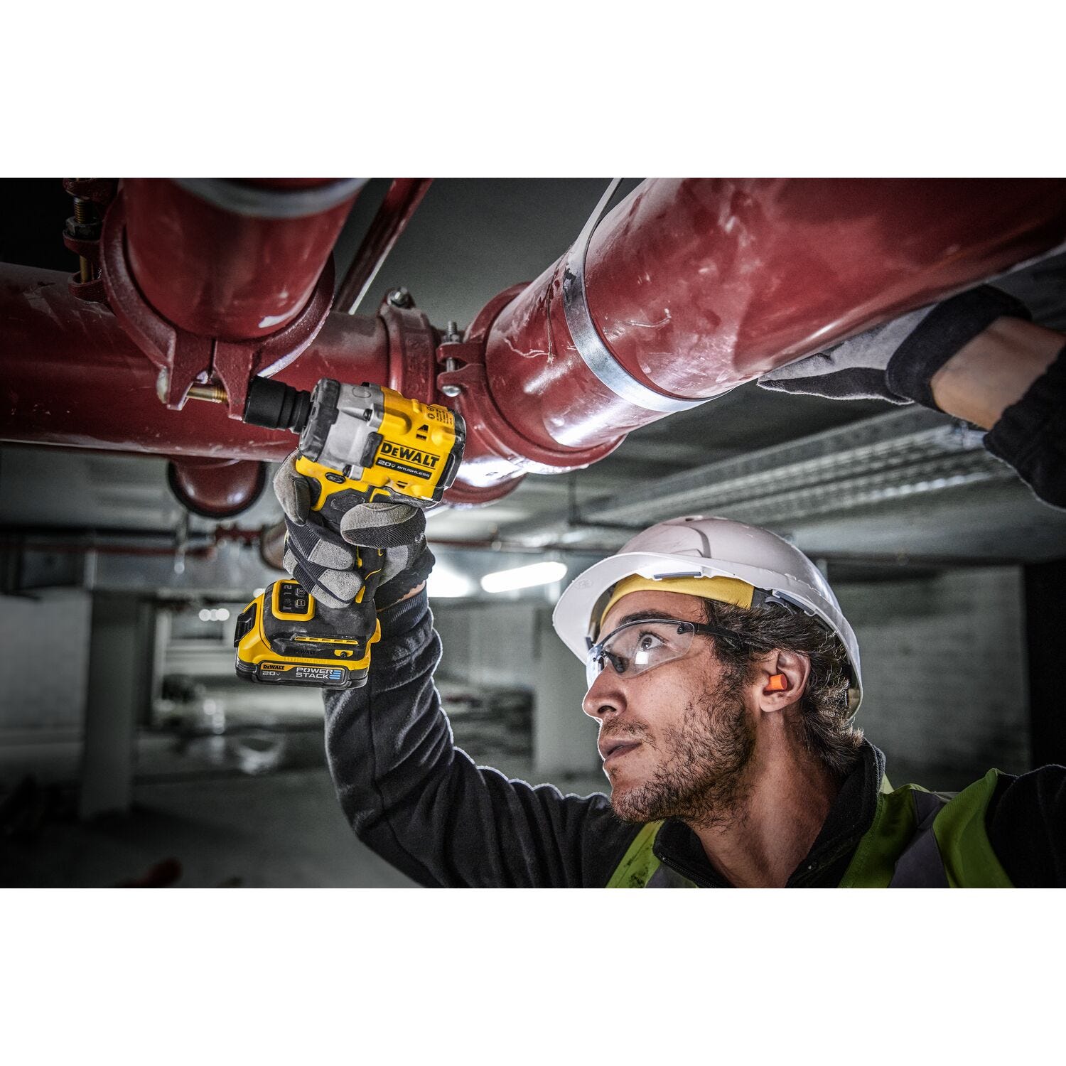 DeWalt DCF921E1 ATOMIC 20V MAX 1/2 in. Brushless Impact Wrench w/ Hog Ring POWERSTACK 1.7Ah Kit