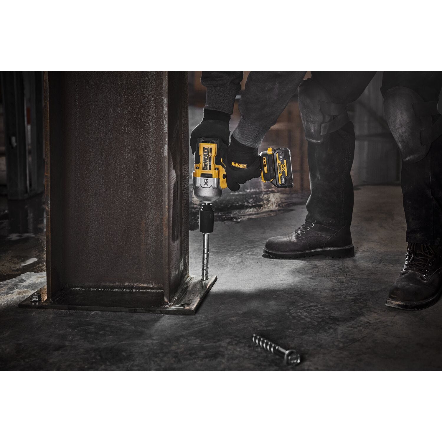 DeWalt DCF961B 20V MAX XR Brushless 1/2 in. High-Torque Impact Wrench w/ Hog Ring Anvil, Tool Only