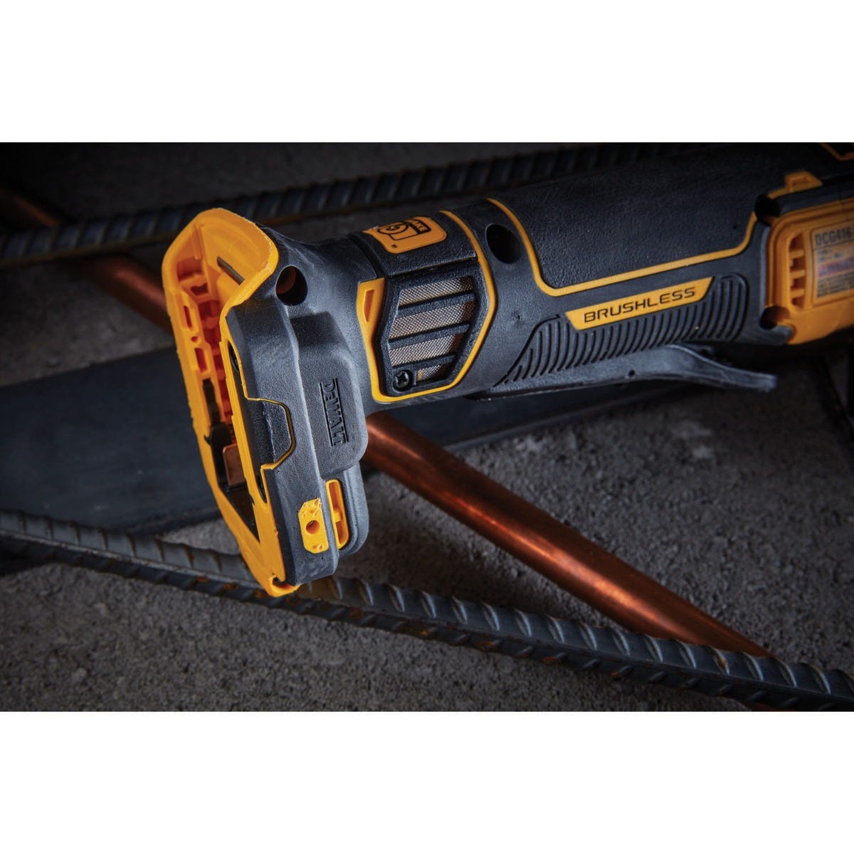 DEWALT DCG416B 20V MAX FlexVOLT Advantage XR Brushless Paddle Switch 5-Inch Small Angle Gringer, Tool Only