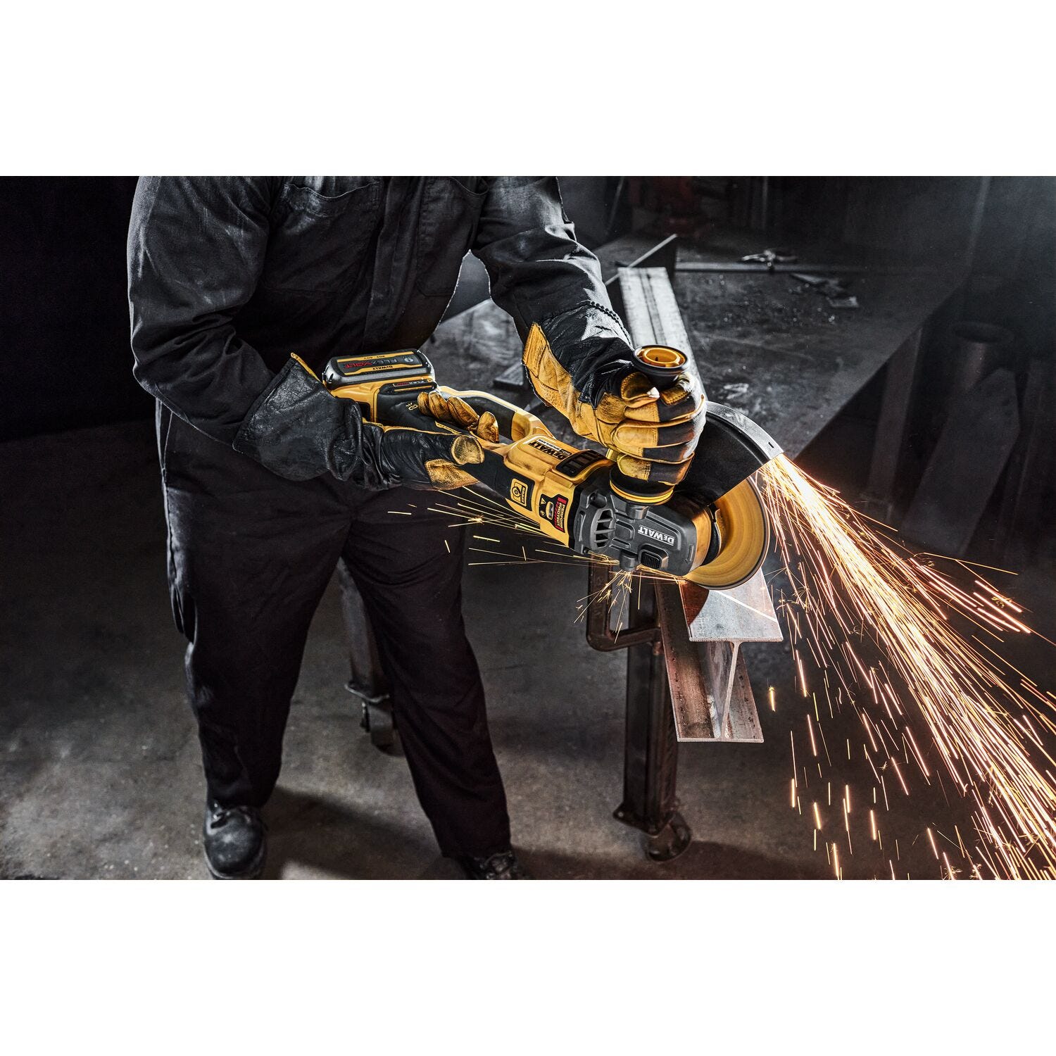 DeWalt DCG460X2 60V MAX 7 in. - 9 in. Large Angle Grinder 9.0Ah Kit