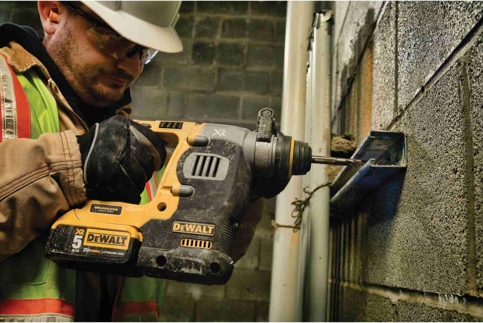 DeWalt DCH273P2 20V MAX SDS Rotary Hammer Drill