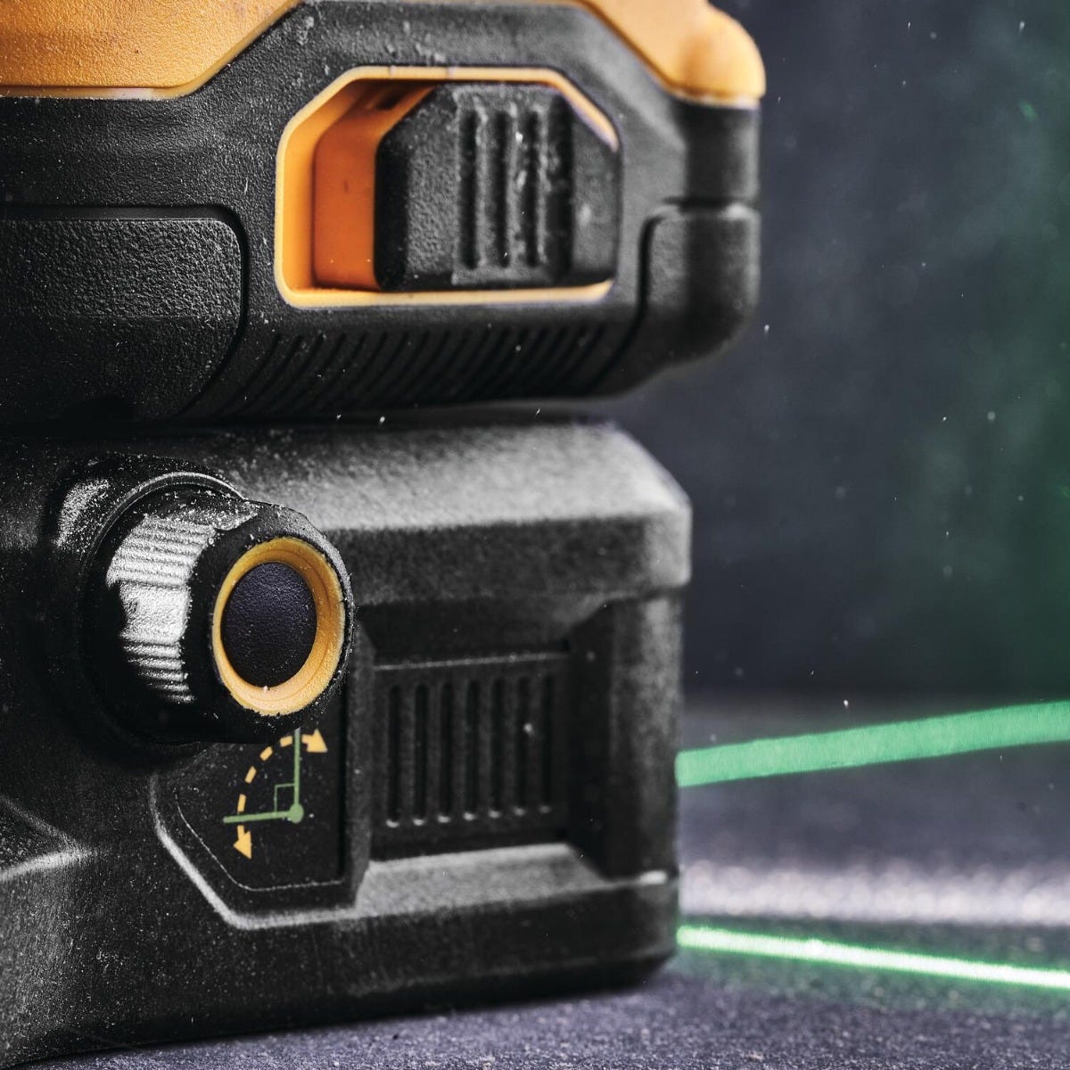 Dewalt DCLE34030GB DEWALT 12V / 20V MAX 3x360-Degree Green Laser, Tool Only