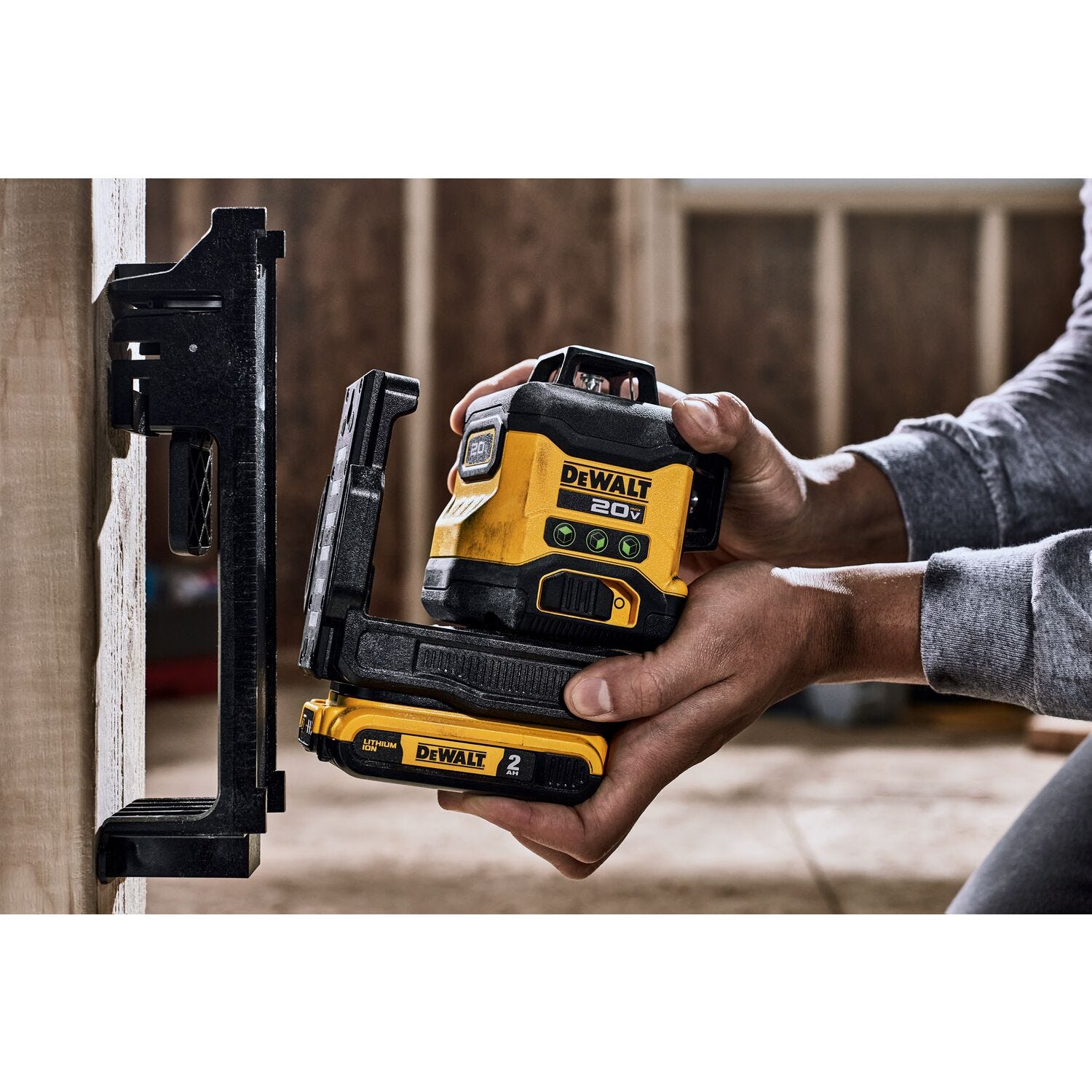 DeWalt DCLE34031B 20V 3x360 Green Line Laser, Tool Only