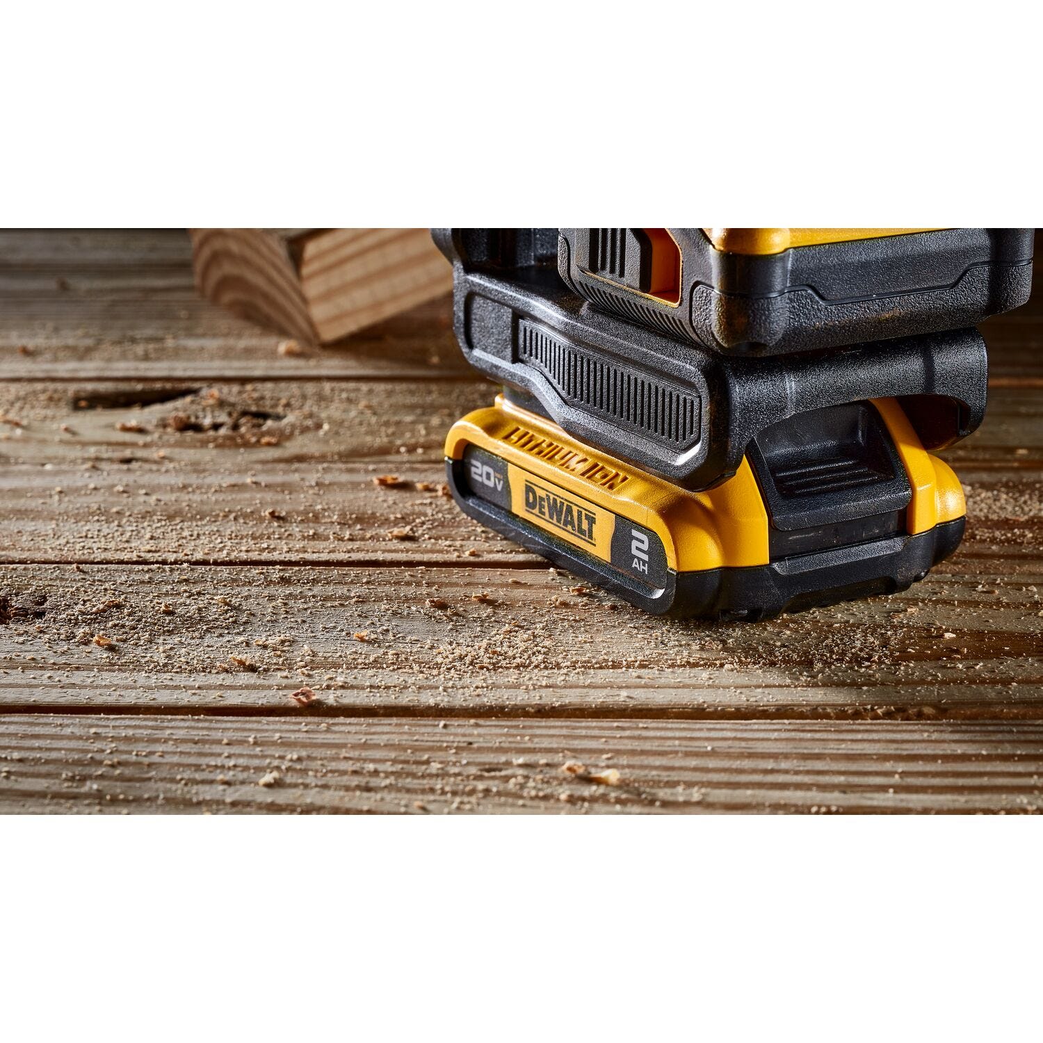 DeWalt DCLE34031D1 20V 3x360 Green Line Laser 2.0Ah Kit