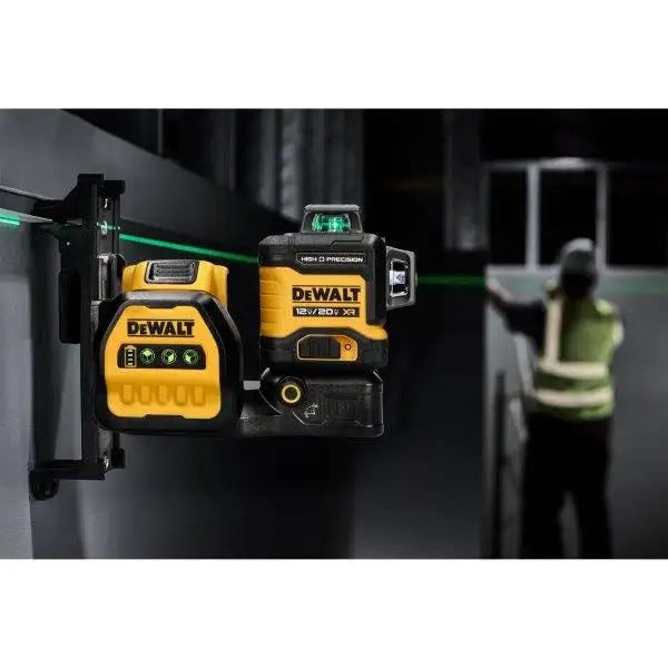 DeWalt DCLE34033D1 20V MAX XR 3x360 High Precision Green Laser Level 2.0Ah Kit
