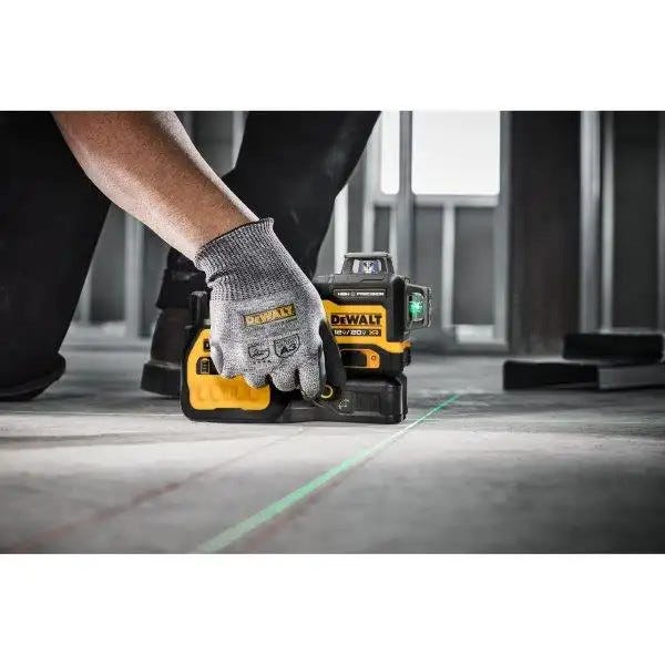 DeWalt DCLE34033D1 20V MAX XR 3x360 High Precision Green Laser Level 2.0Ah Kit