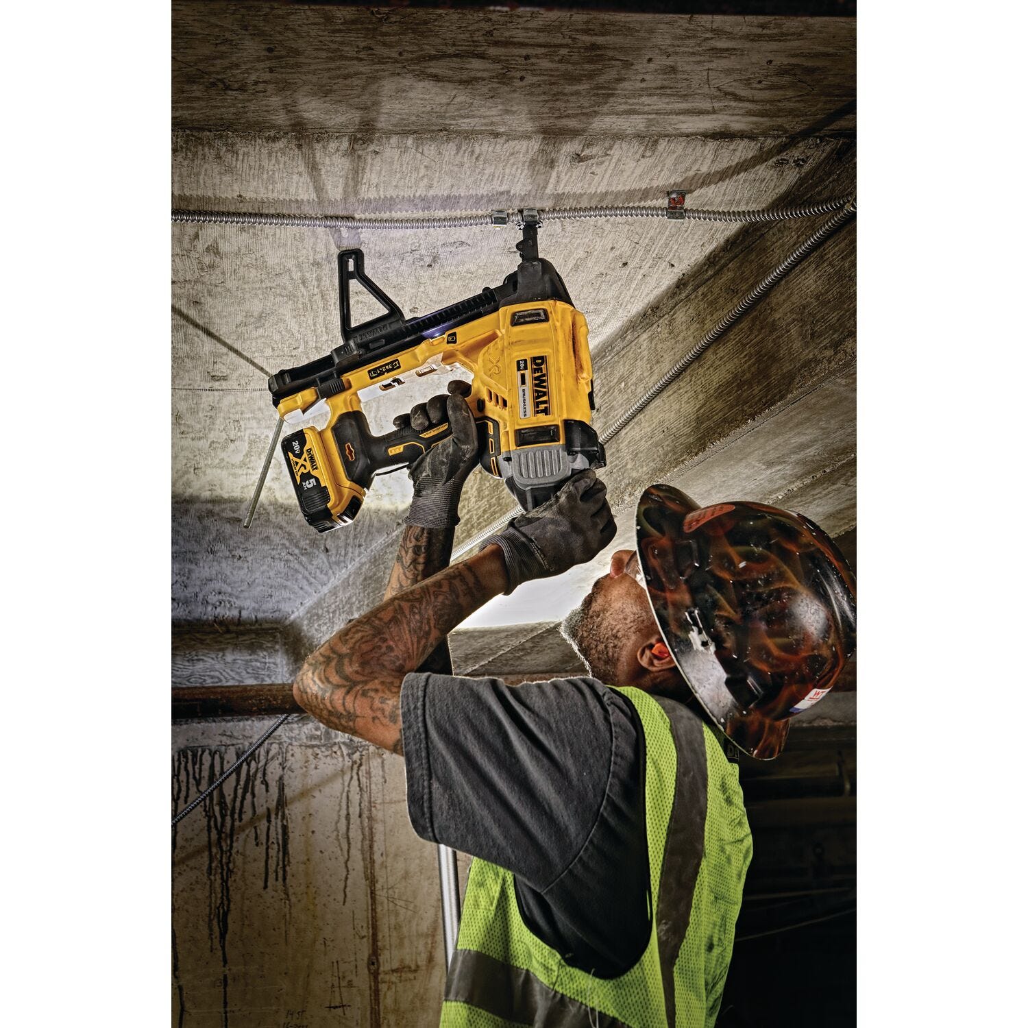 DeWalt DCN891B 20V MAX XR 1 in. Magazine Concrete Nailer, Tool Only