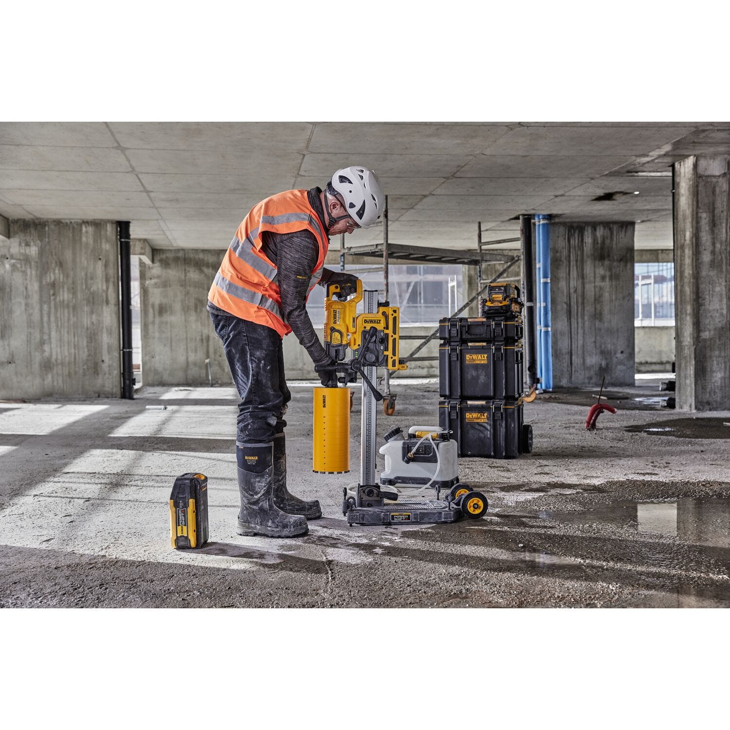 DeWALT DCPS150AG2 POWERSHIFT™ 60V MAX Brushless 6-3/8 in. 3-Speed Core Drill Kit w/ Stand