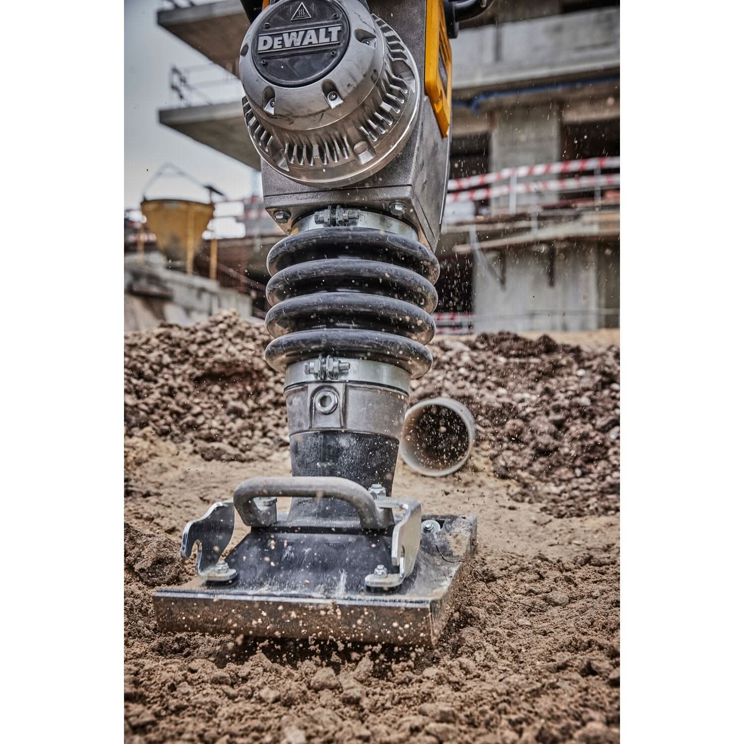 DeWALT DCPS660AG2 POWERSHIFT™ 60kg Rammer Kit