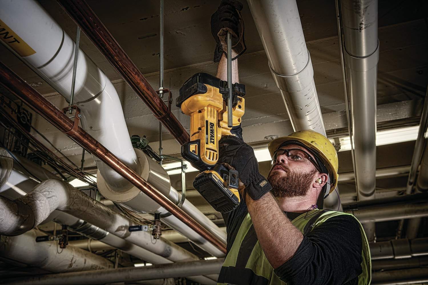 Dewalt DCS350D1 20V MAX Cordless Threaded Rod Cutter Kit