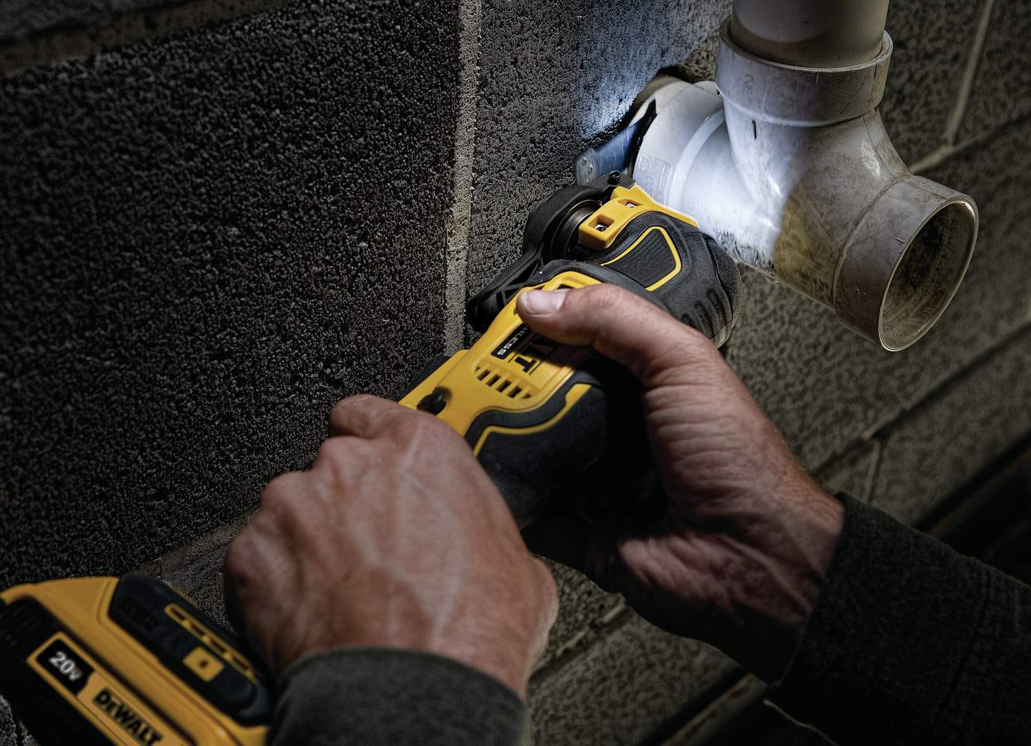 DeWALT DCS354B 20V MAX Atomic Brushless Oscillating Multi-Tool, Tool Only