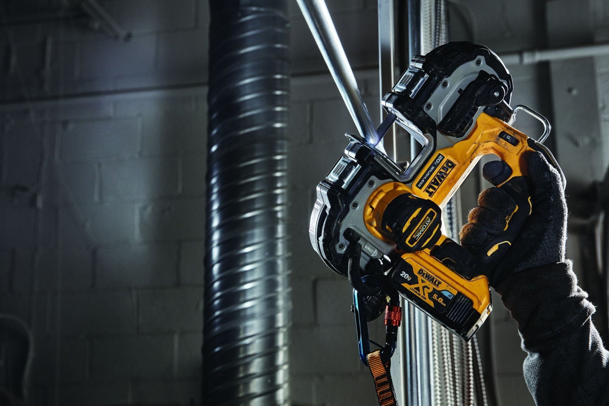 DEWALT DCS377B ATOMIC 20V MAX Brushless Cordless 1-3/4-in. Compact Bandsaw, Tool Only