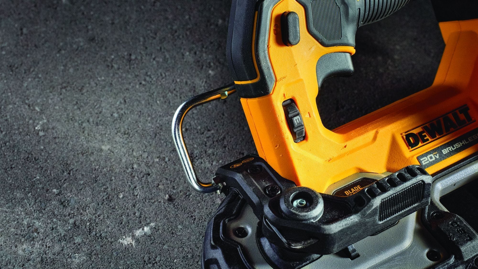 DEWALT DCS377B ATOMIC 20V MAX Brushless Cordless 1-3/4-in. Compact Bandsaw, Tool Only