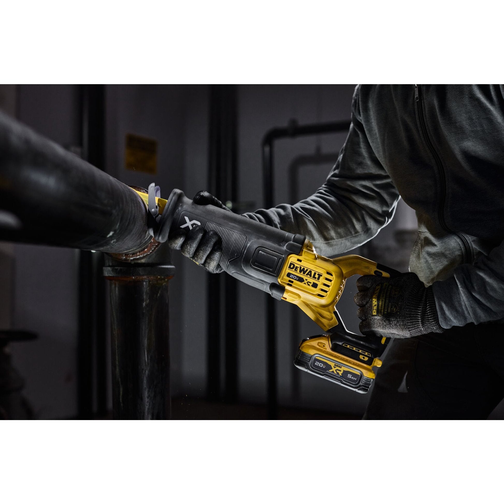 DeWalt DCS384B 20V MAX XR POWER DETECT Brushless Recip Saw, Tool Only