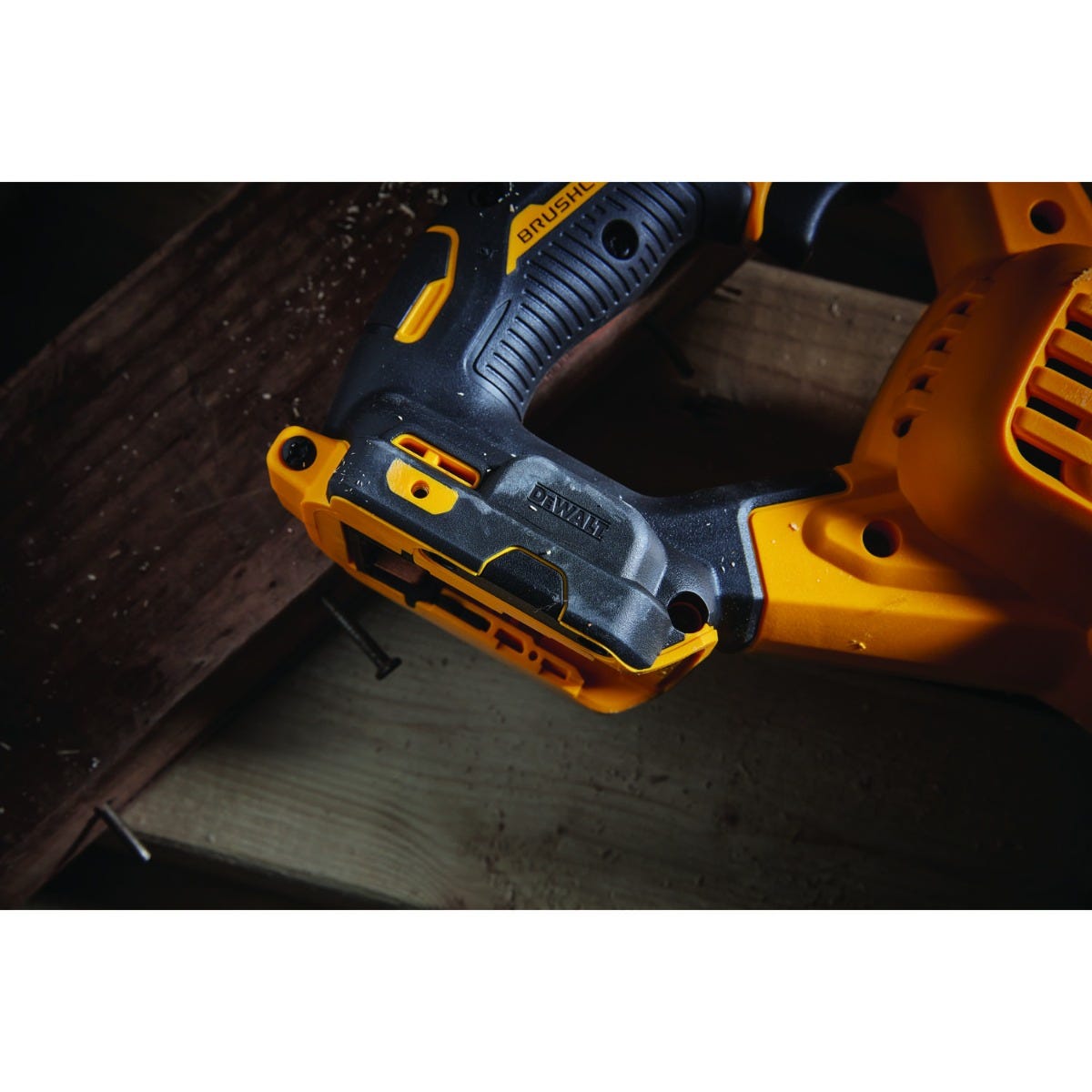 DEWALT DCS386B 20V MAX FLEXVOLT Advantage Reciprocating Saw, Tool Only