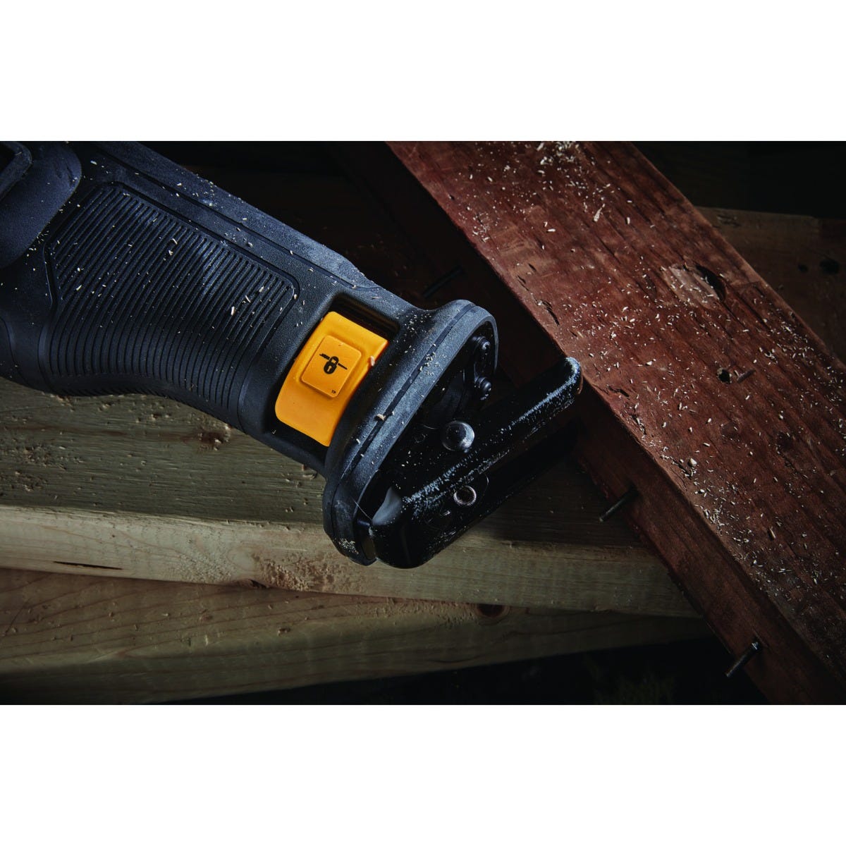 DEWALT DCS386B 20V MAX FLEXVOLT Advantage Reciprocating Saw, Tool Only