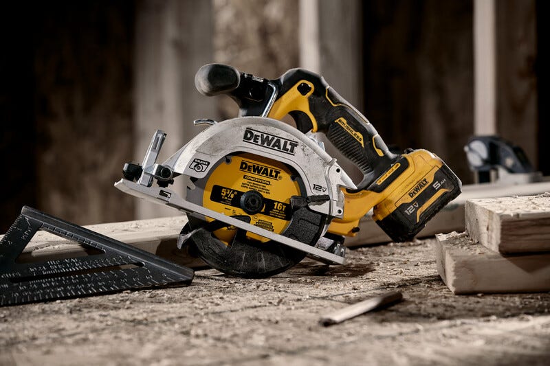 DeWalt DCS512B Xtreme 12V MAX 5-3/8-In. Brushless Cordless Circular Saw, Tool Only