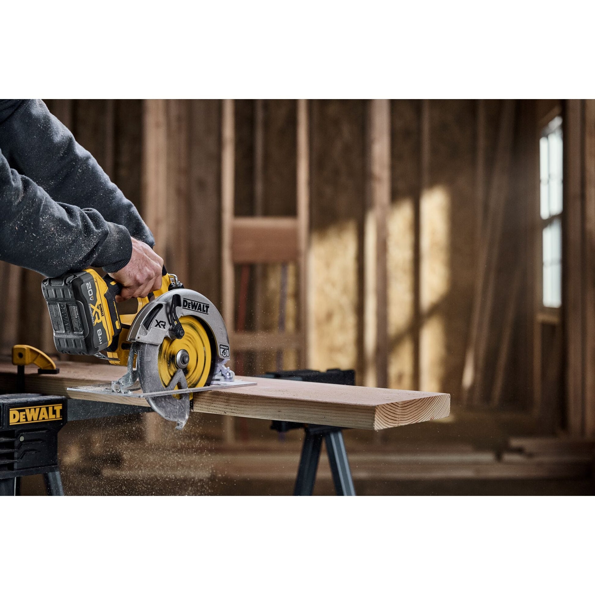 DeWalt DCS590B 20V MAX XR Brushless 7-1/4 in. Circular Saw, Tool Only