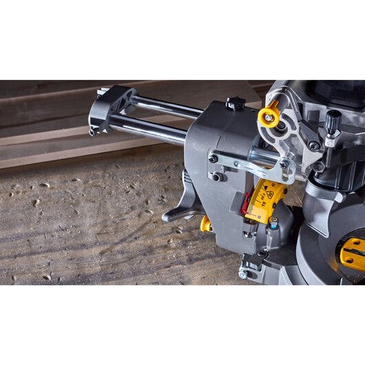 DeWalt DCS781X1 60V MAX Brushless 12 in. Double Bevel Sliding Miter Saw 9.0Ah Kit