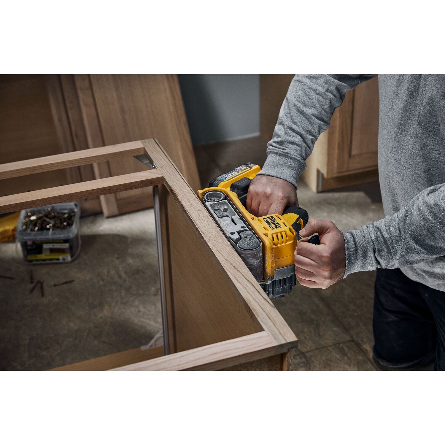 DeWALT DCW220B 20V MAX XR 3 in. x 21 in. Brushless Belt Sander, Tool Only