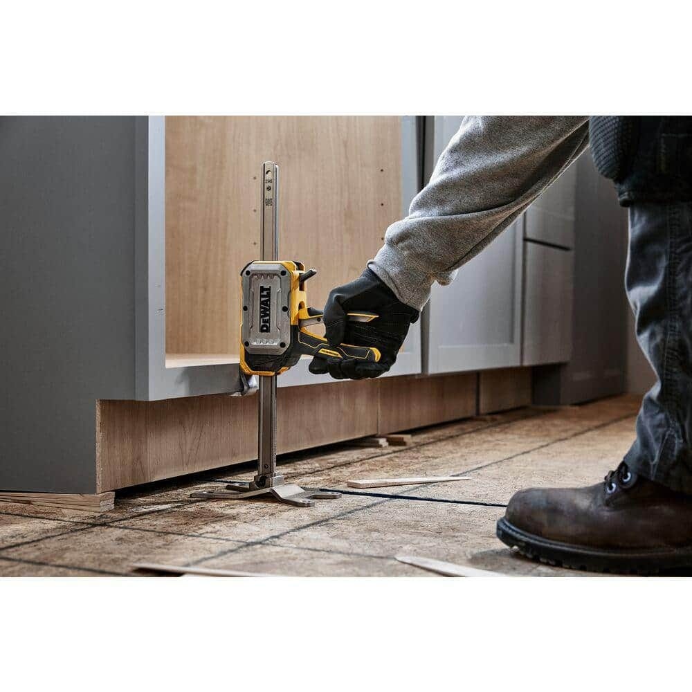 DeWalt DWHT83550 ToughSeries 8-3/4 in. 340 lb. Capacity Construction Jack